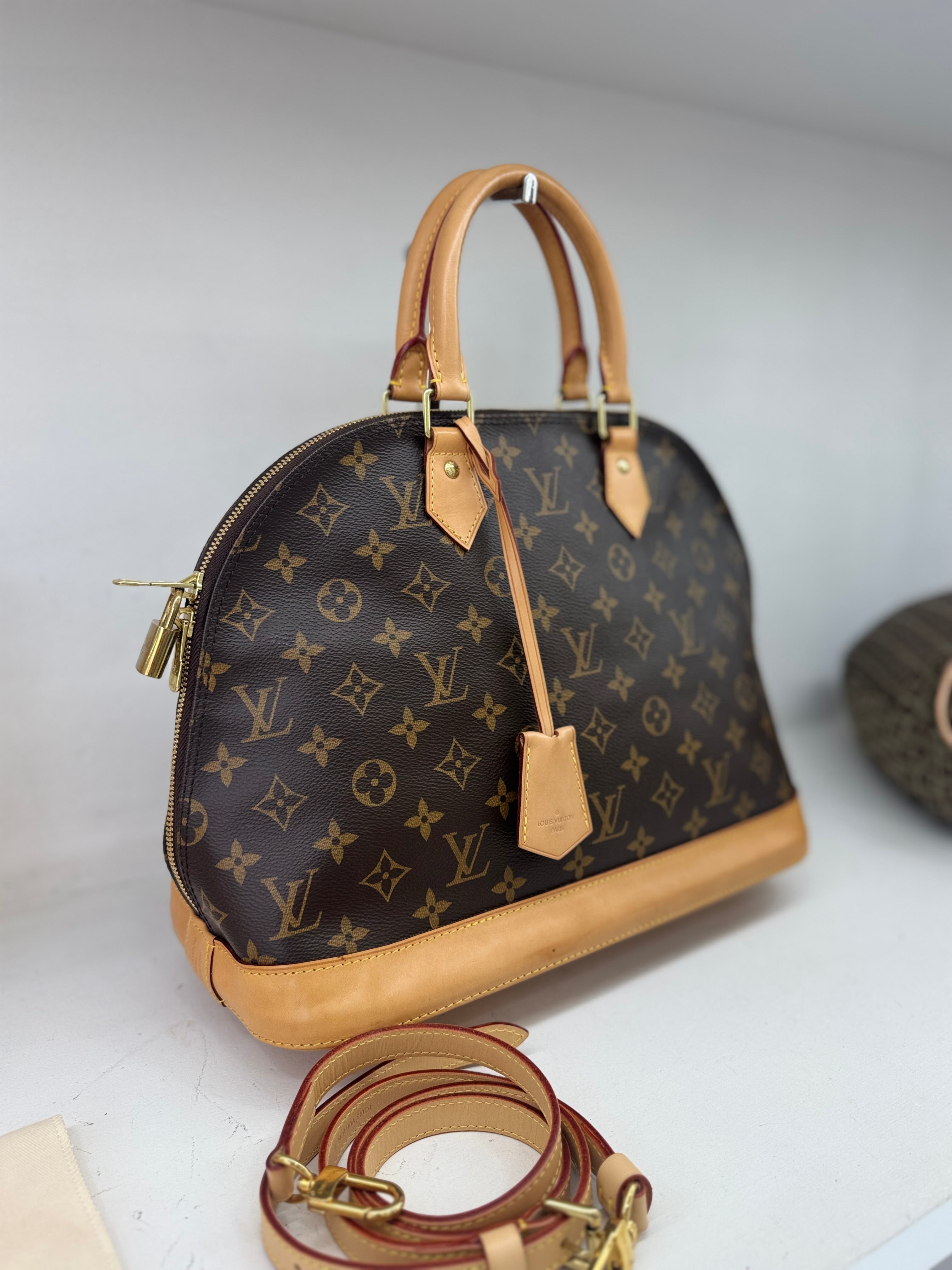 LOUIS VUITTON ALMA GM