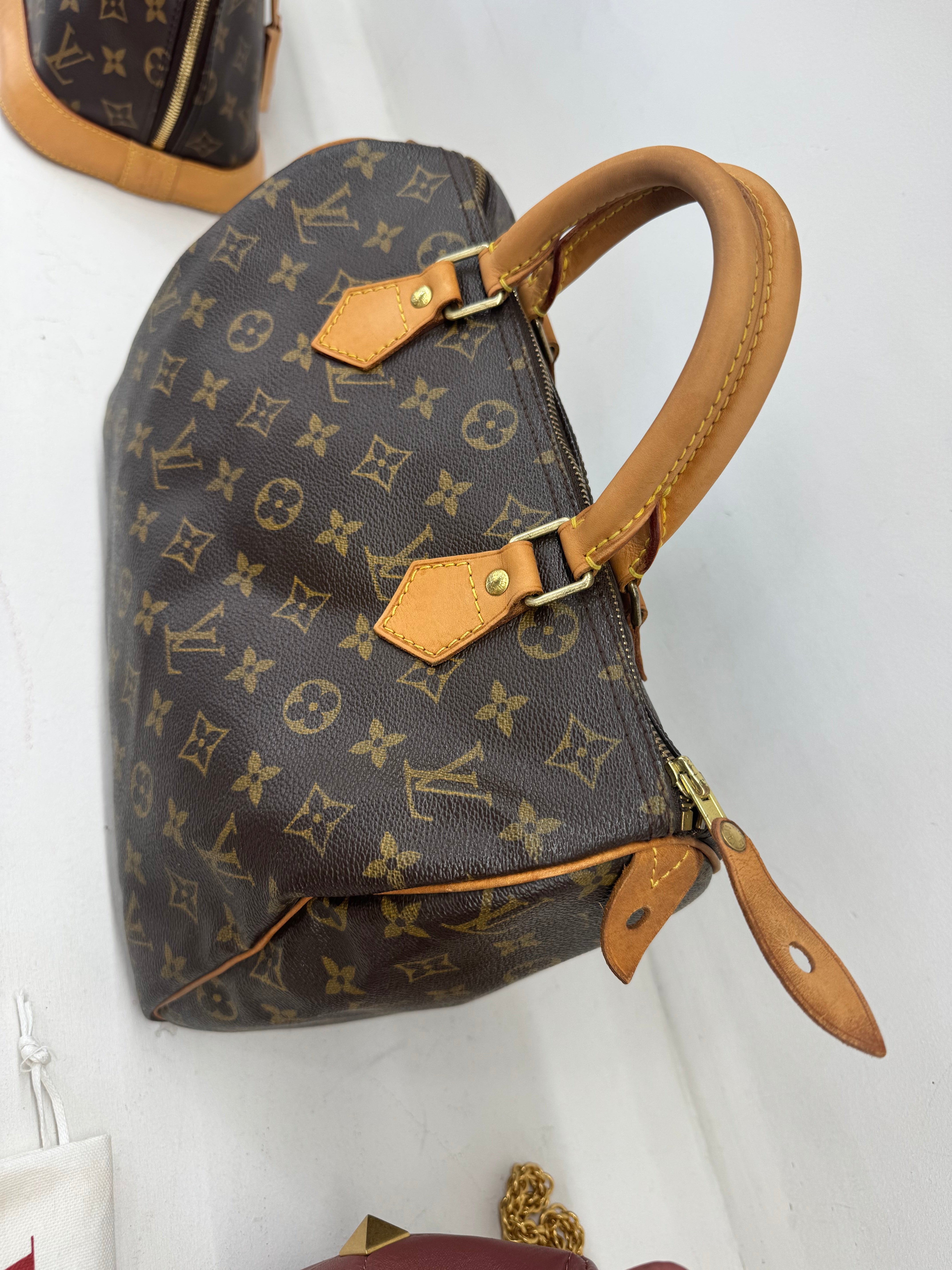 LOUIS VUITTON SPEEDY 30