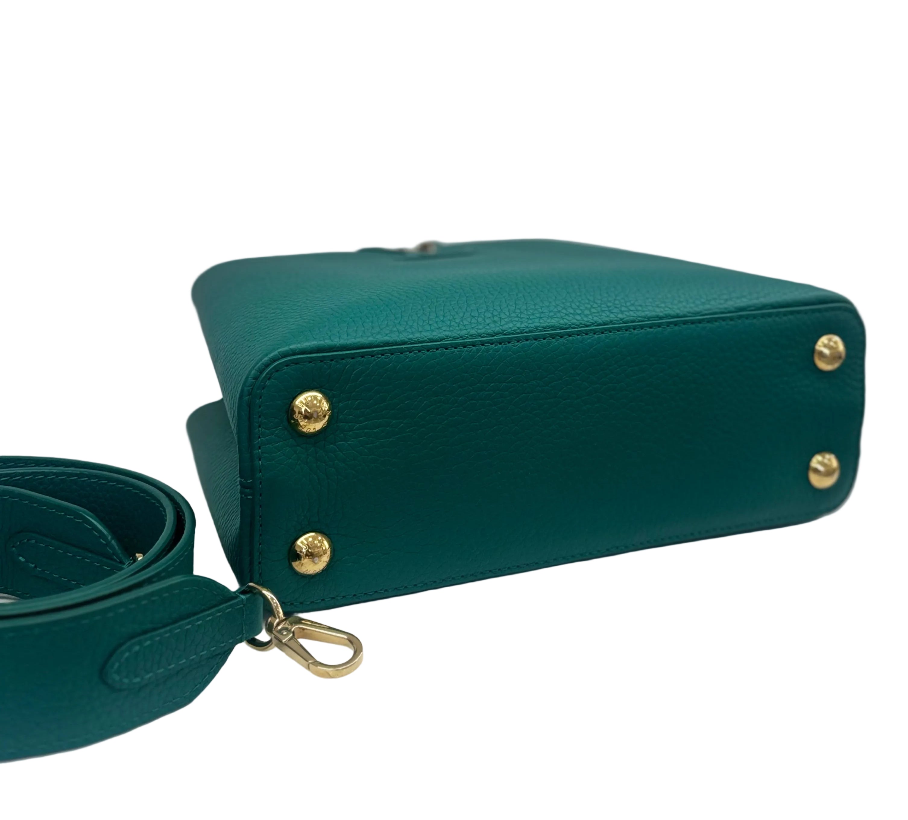 LOUIS VUITTON CAPUCINES BB