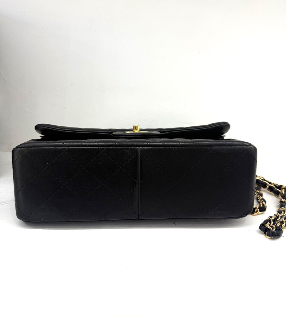CHANEL JUMBO