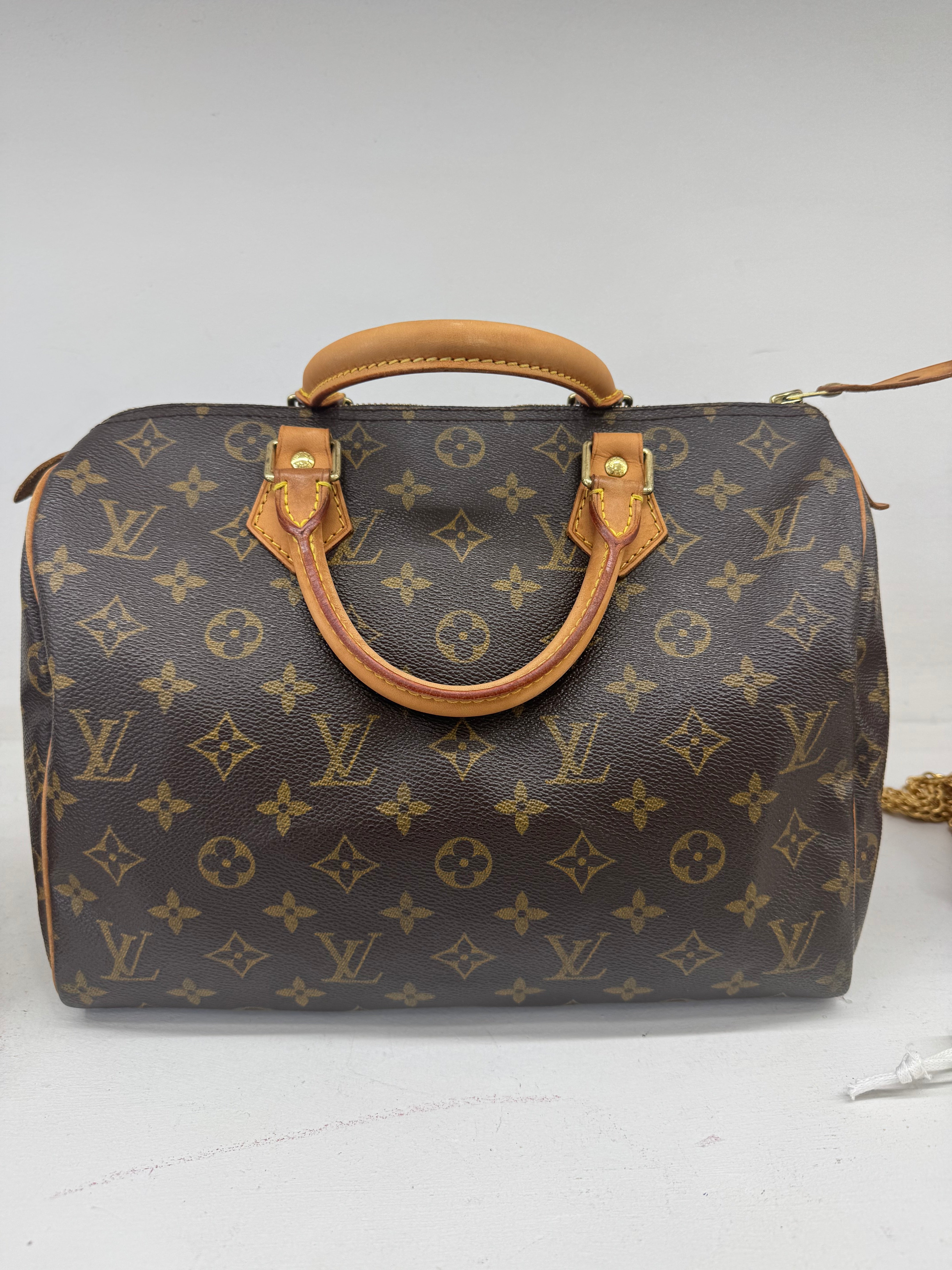 LOUIS VUITTON SPEEDY 30