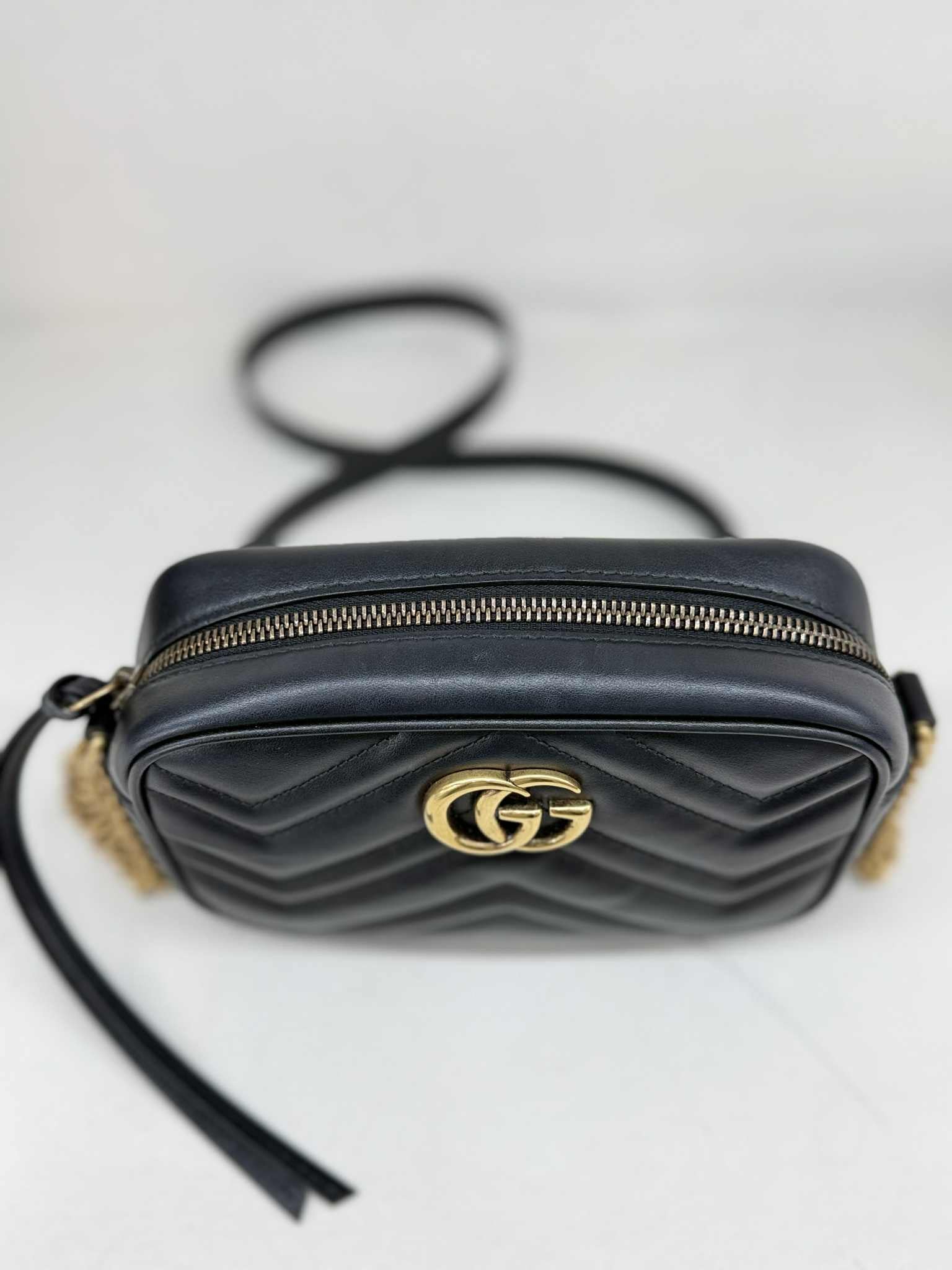 GUCCI GG MARMONT CAMERA BAG MINI