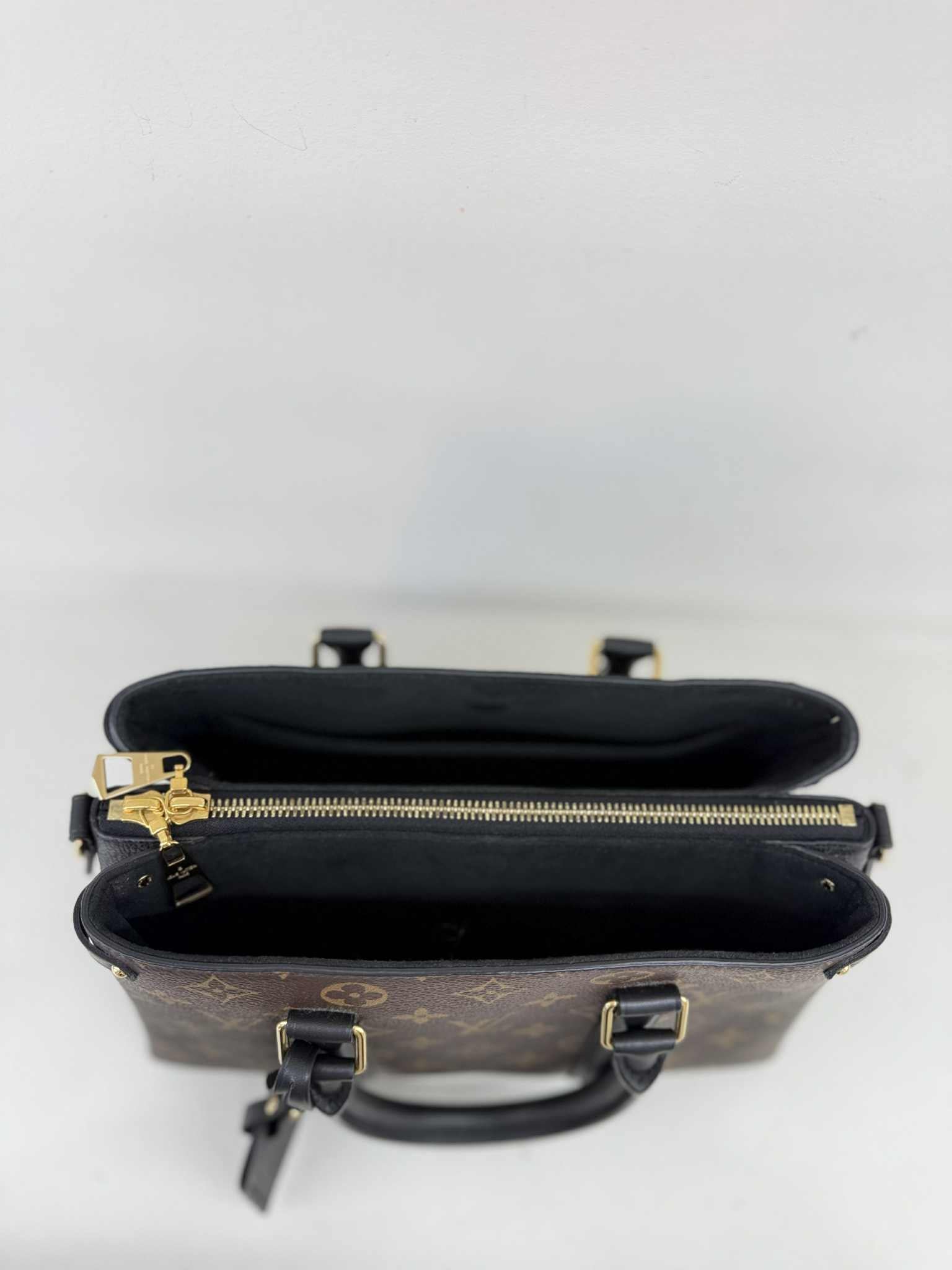 LOUIS VUITTON SOUFFLOT BB