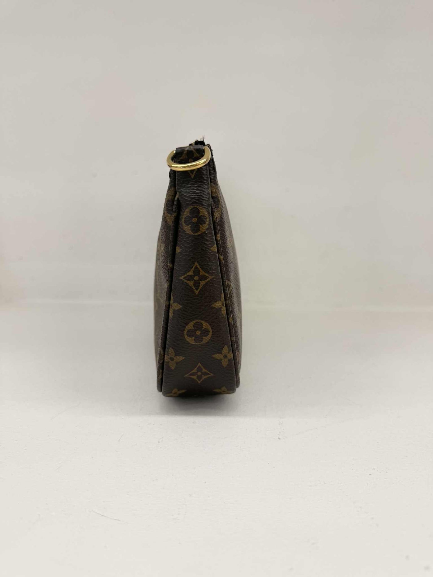 LOUIS VUITTON MULTI POCHETTE ACCESSOIRES R.