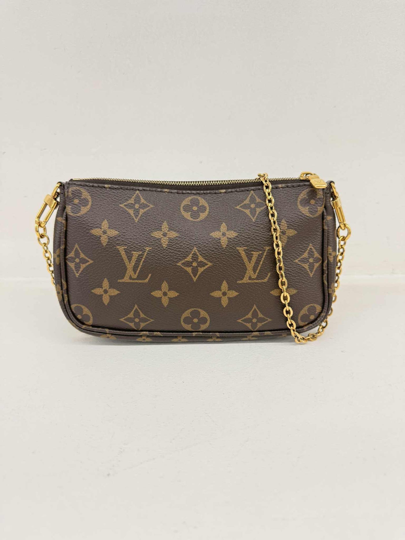 LOUIS VUITTON MULTI POCHETTE ACCESSOIRES R.