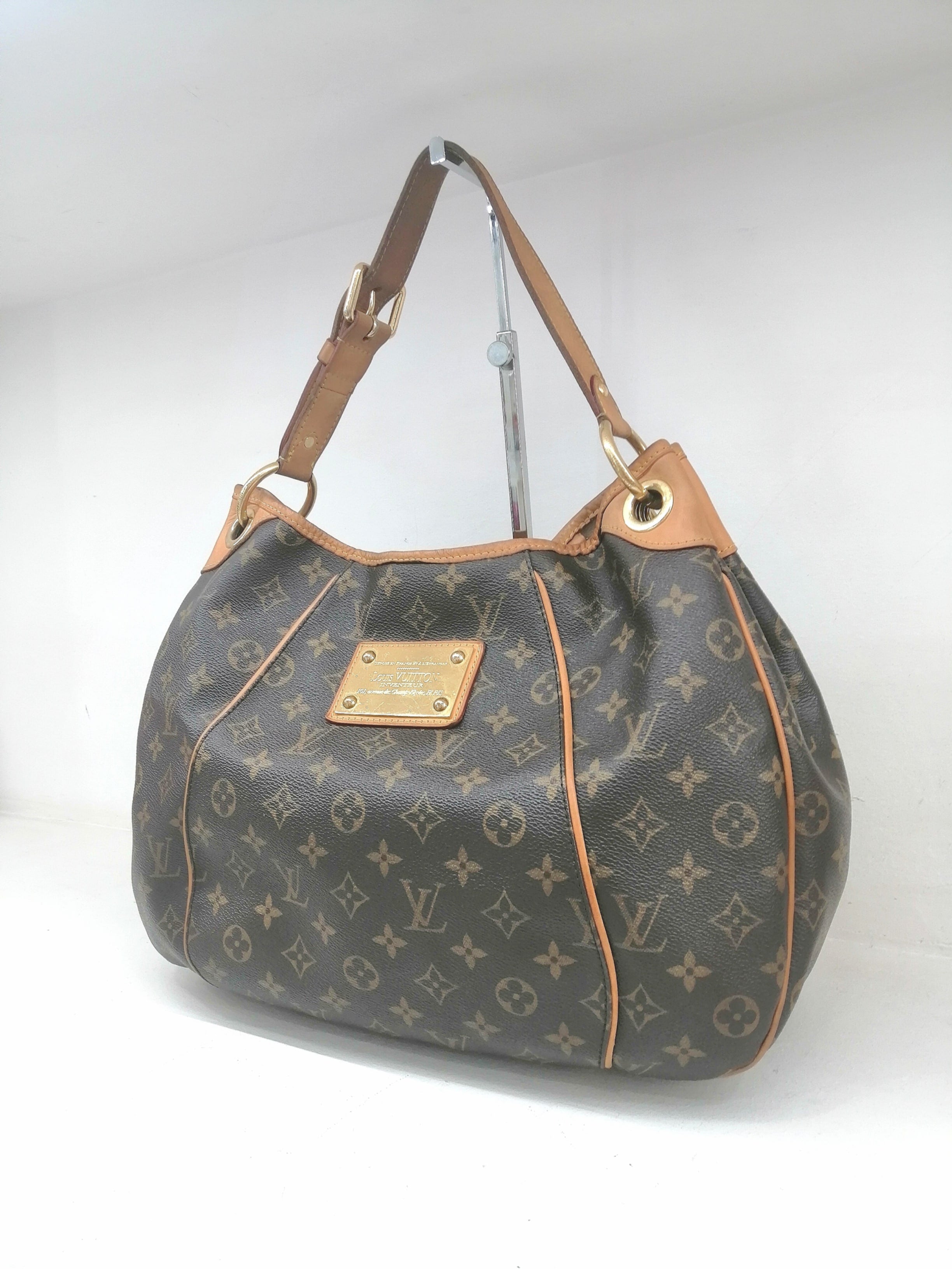 LOUIS VUITTON GALLIERA GM