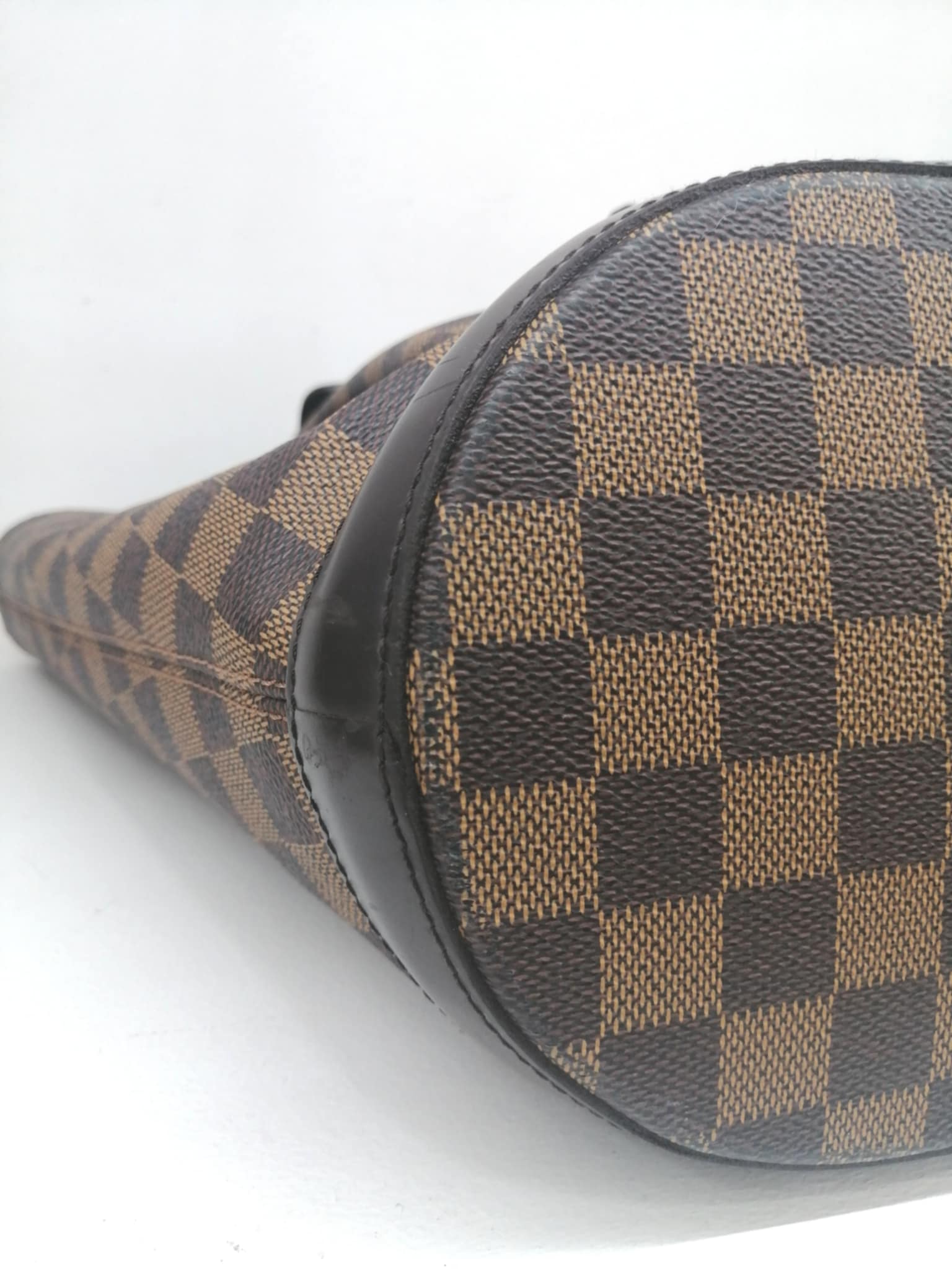 LOUIS VUITTON MANOSQUE GM