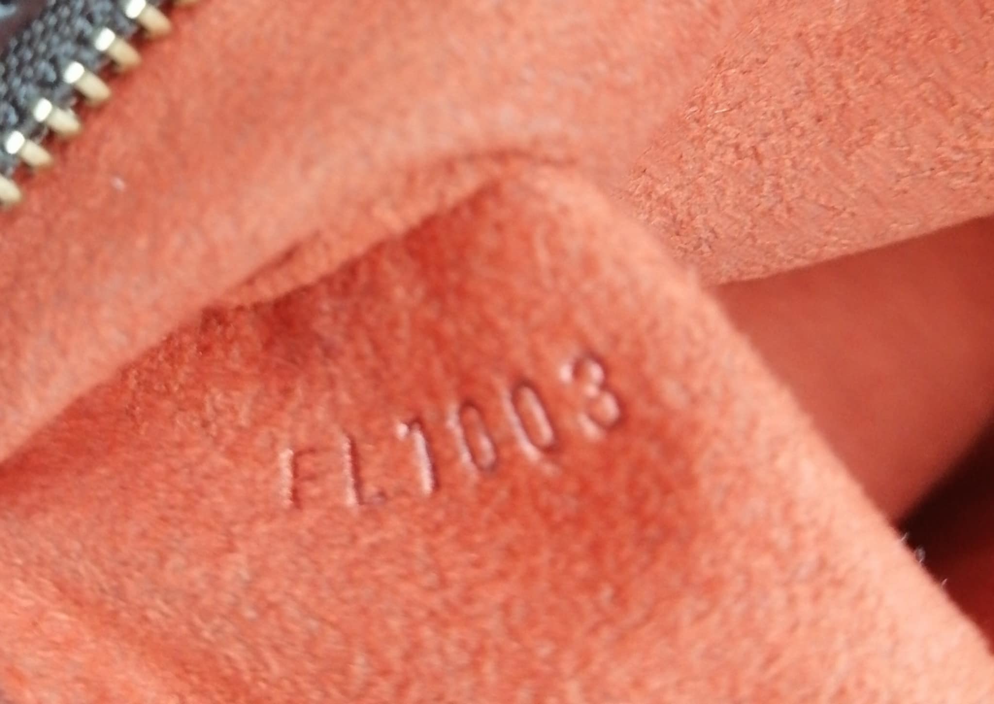 LOUIS VUITTON MANOSQUE GM