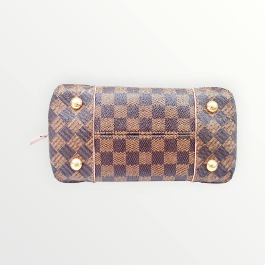 LOUIS VUITTON CAISSA PM