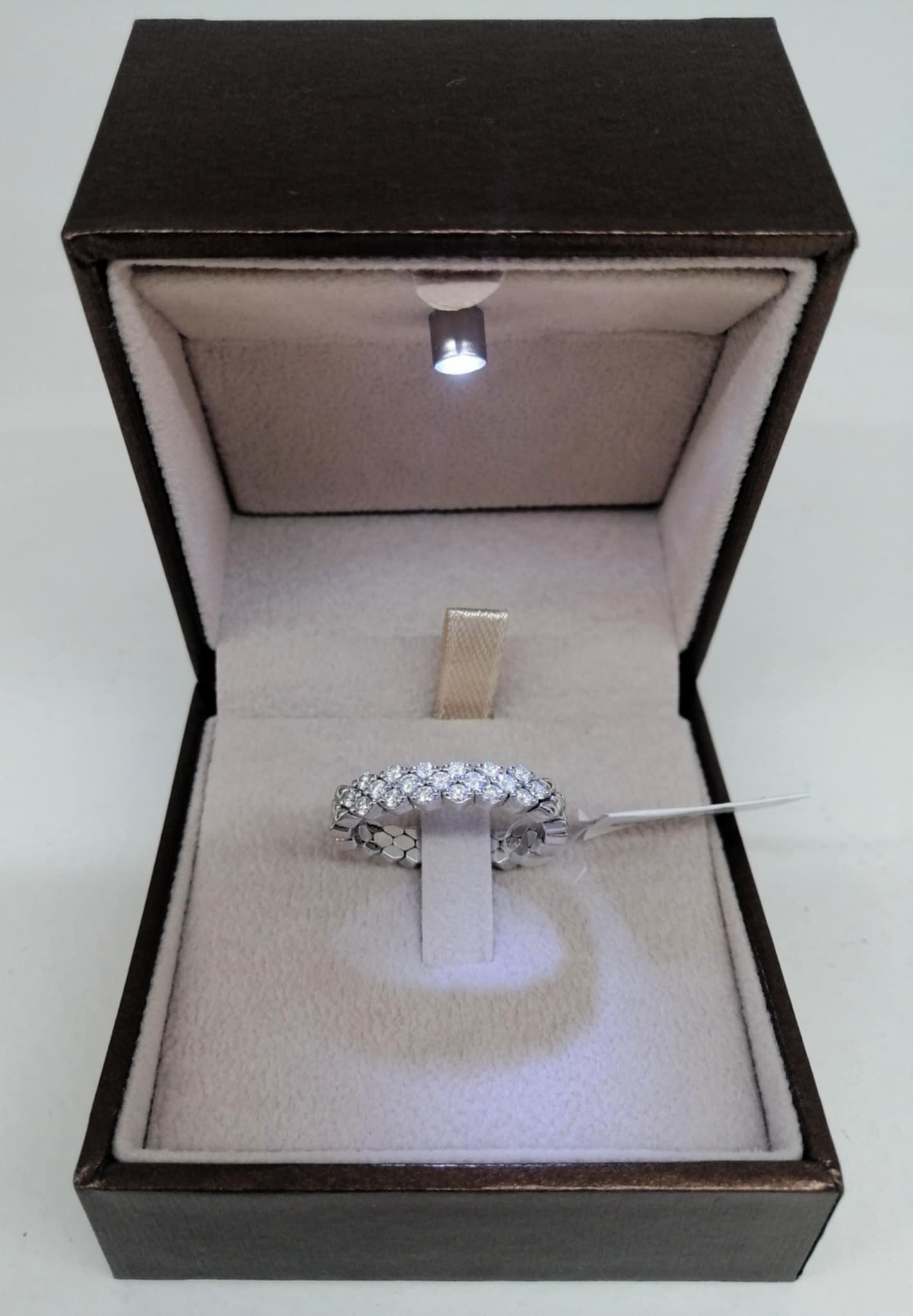 ANELLO Coll. FACEROUND DIAMANTI