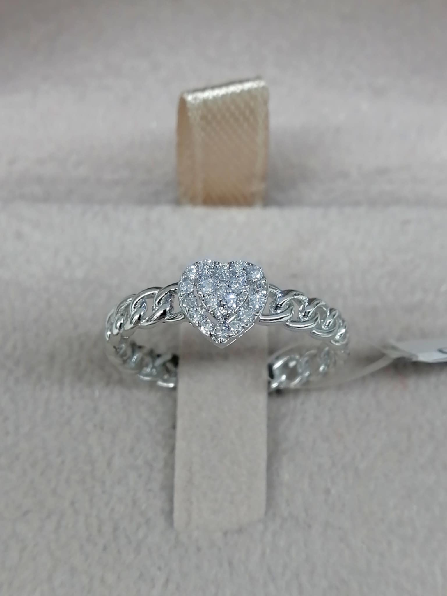 ANELLO CUORE DIAMANTI E ORO