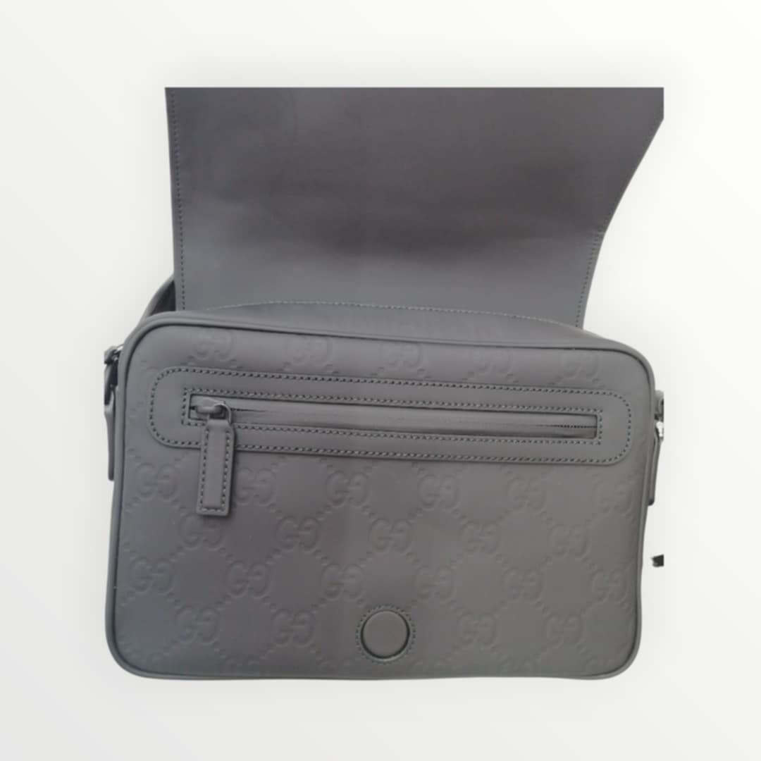 GUCCI MESSENGER OPAQUE
