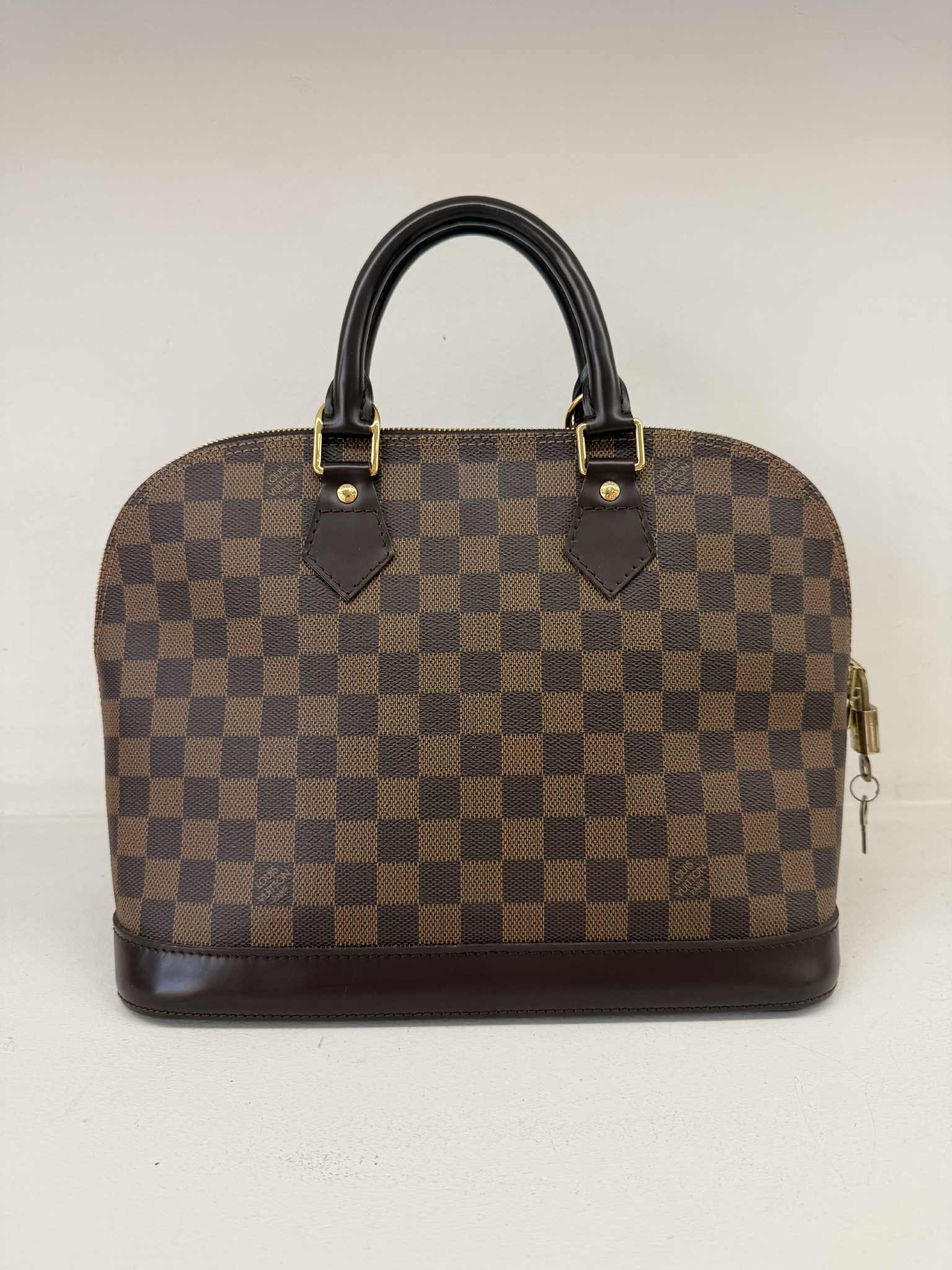 LOUIS VUITTON ALMA PM EBEN