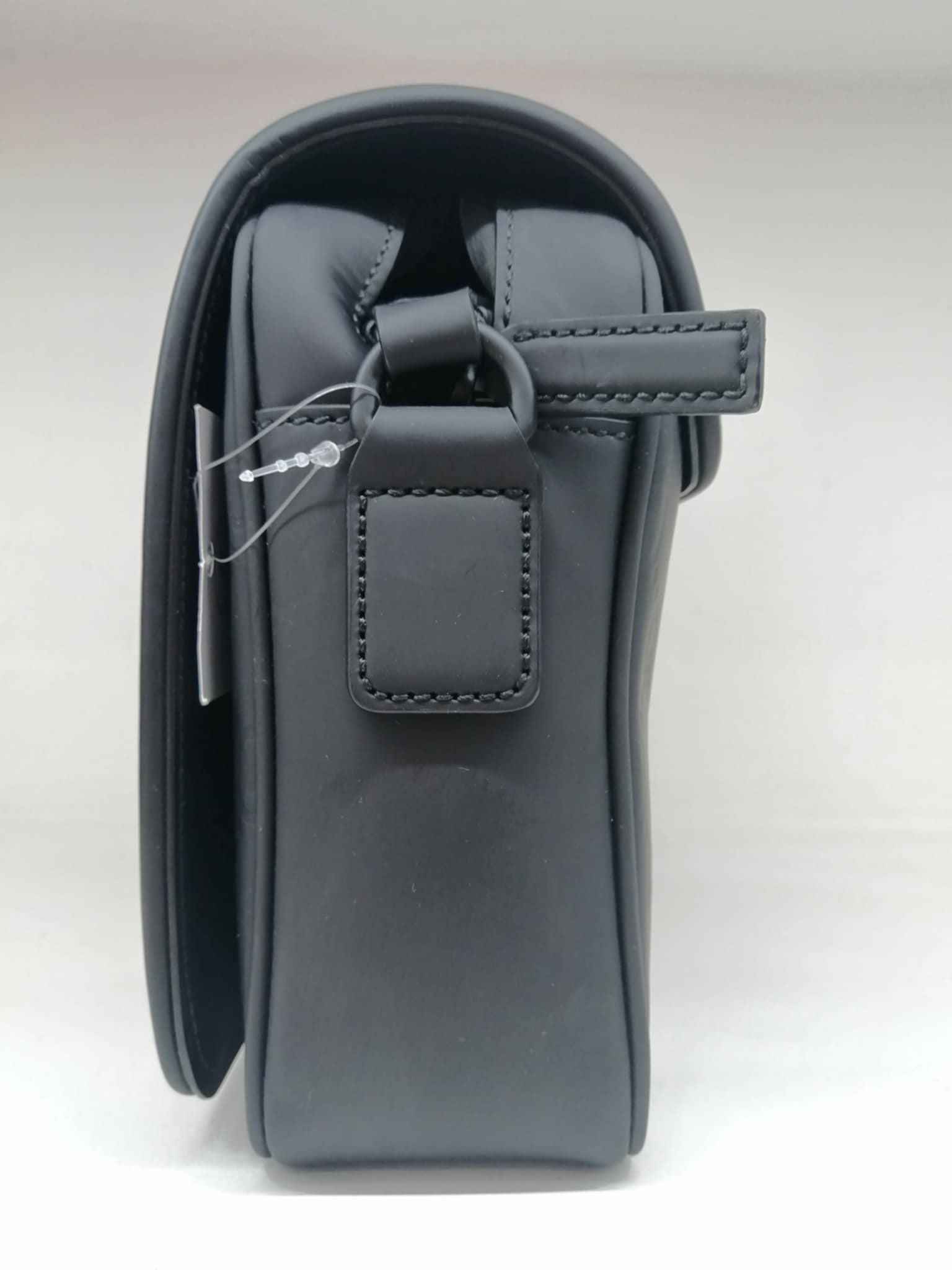 GUCCI MESSENGER OPAQUE