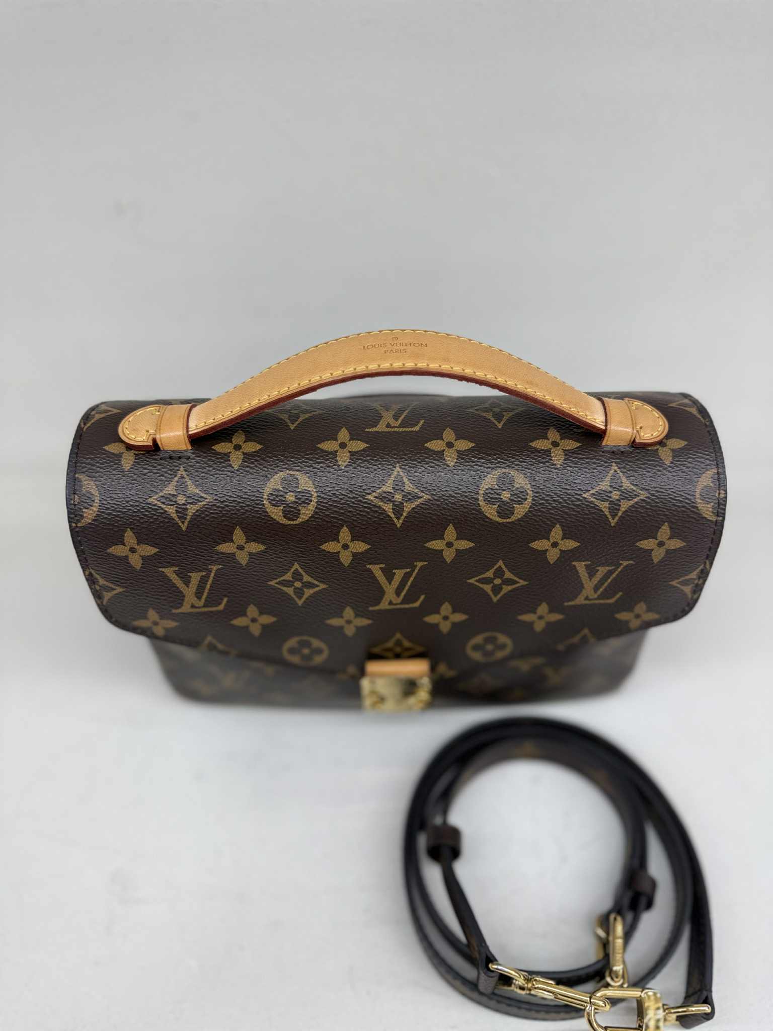 Louis Vuitton Metis