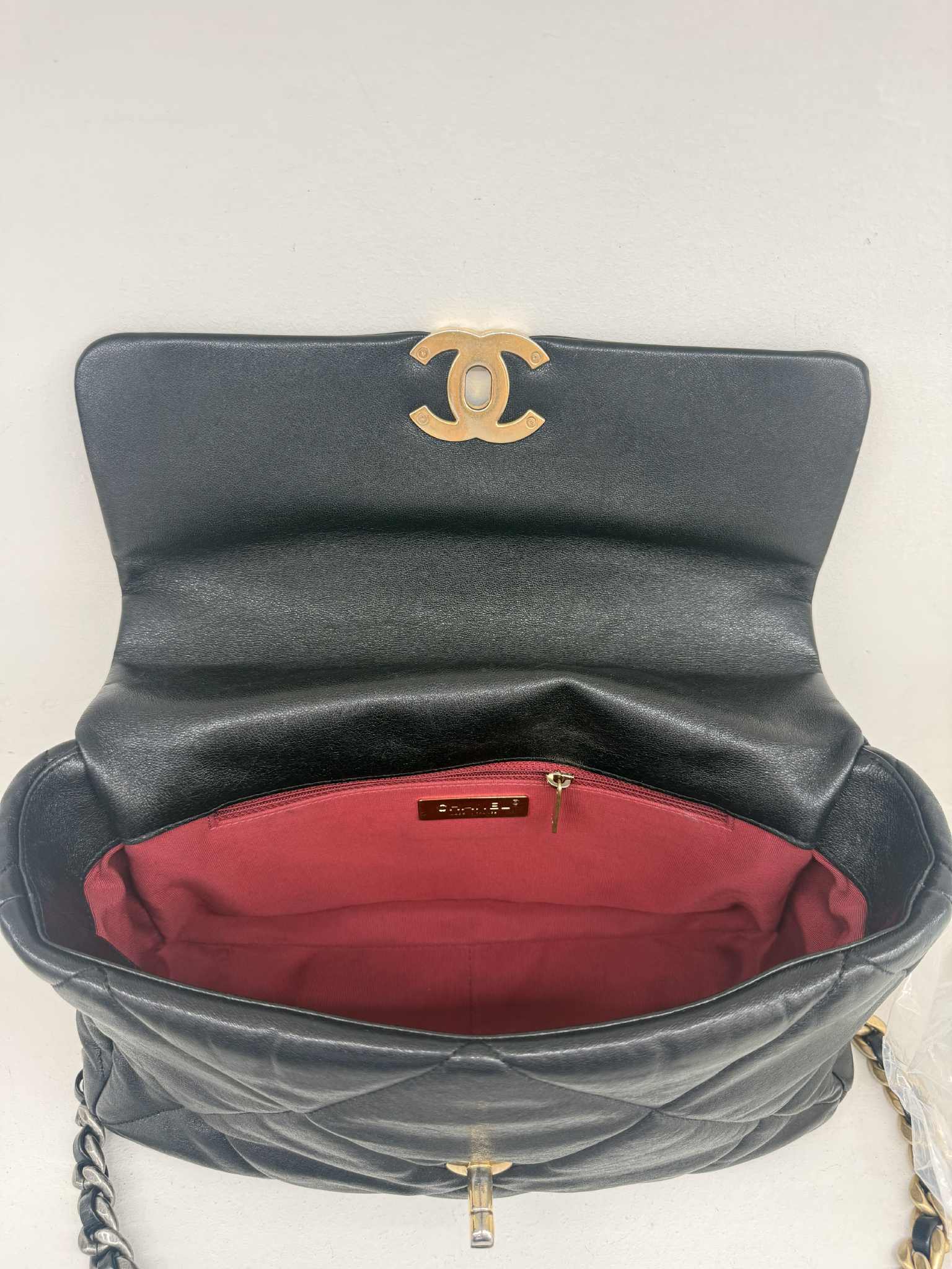 CHANEL 19 MEDIA