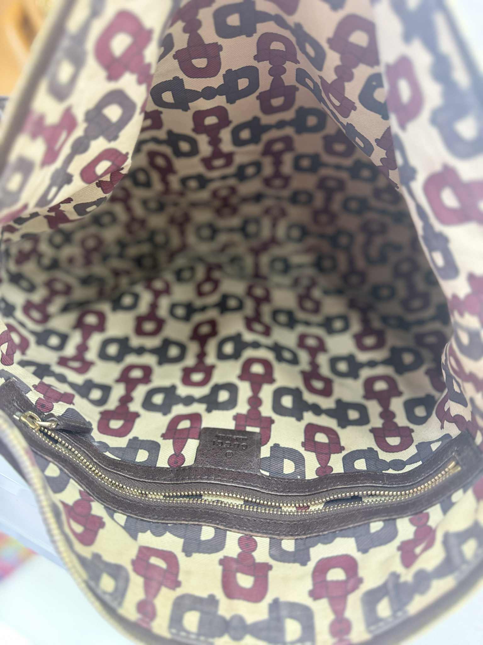GUCCI TRACOLLA IN CAMOSCIO