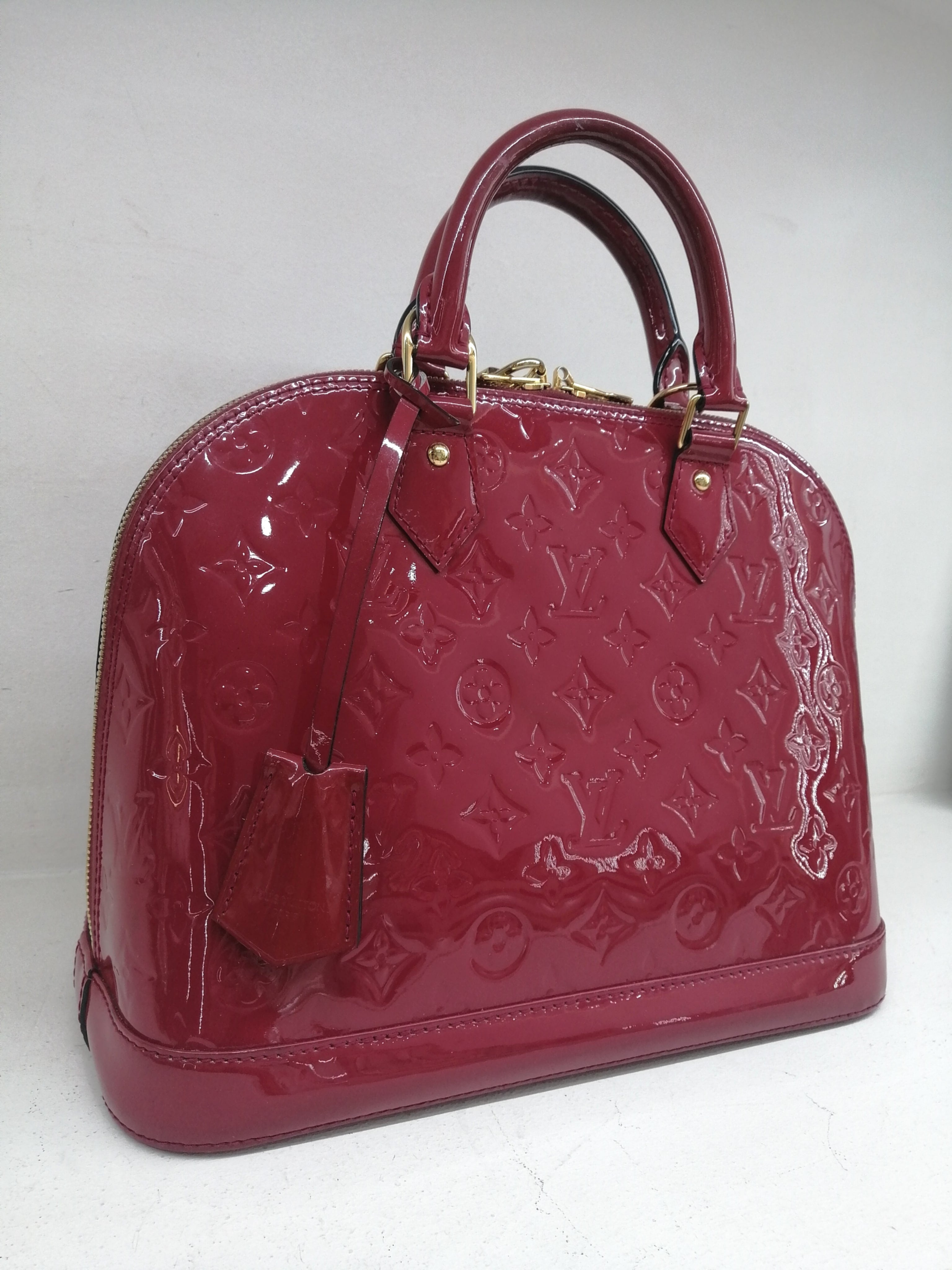 LOUIS VUITTON ALMA PM VERNIS