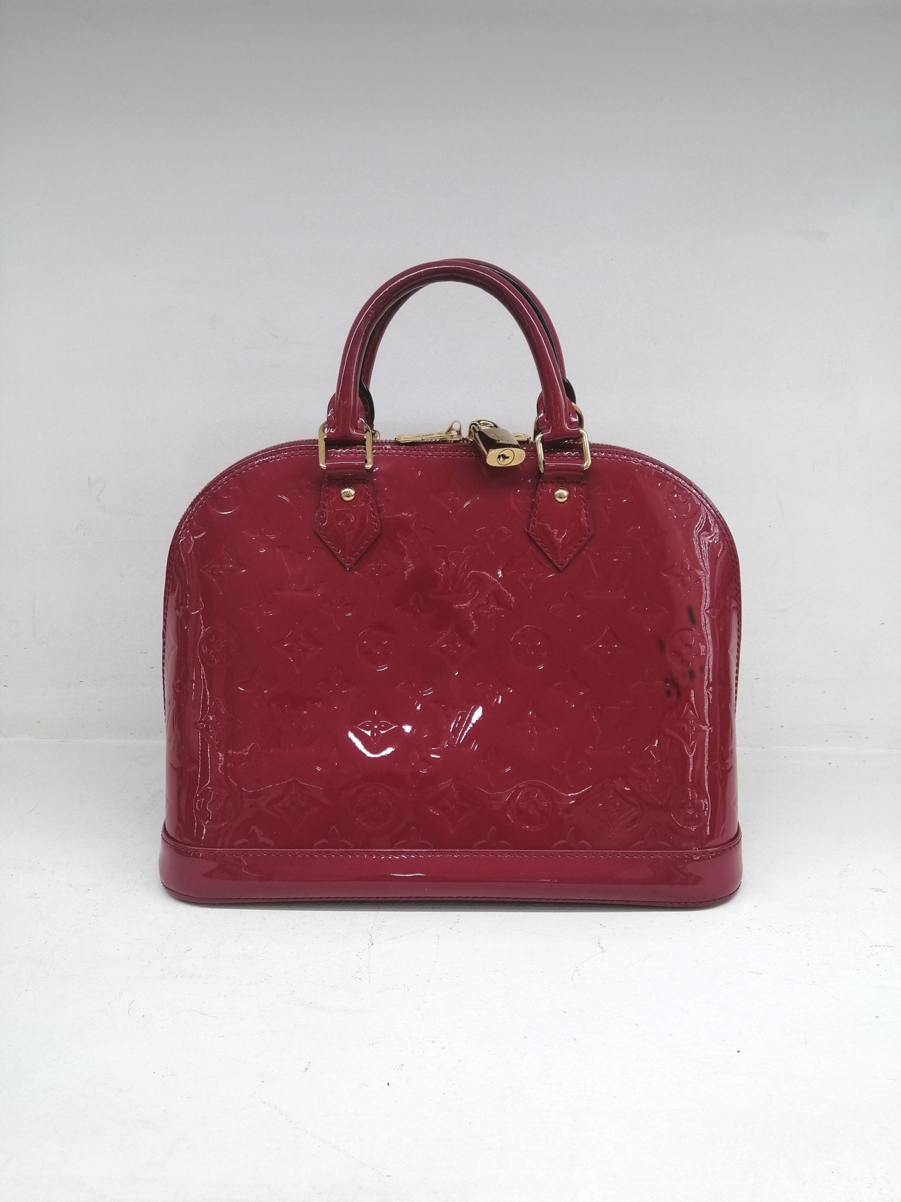 LOUIS VUITTON ALMA PM VERNIS