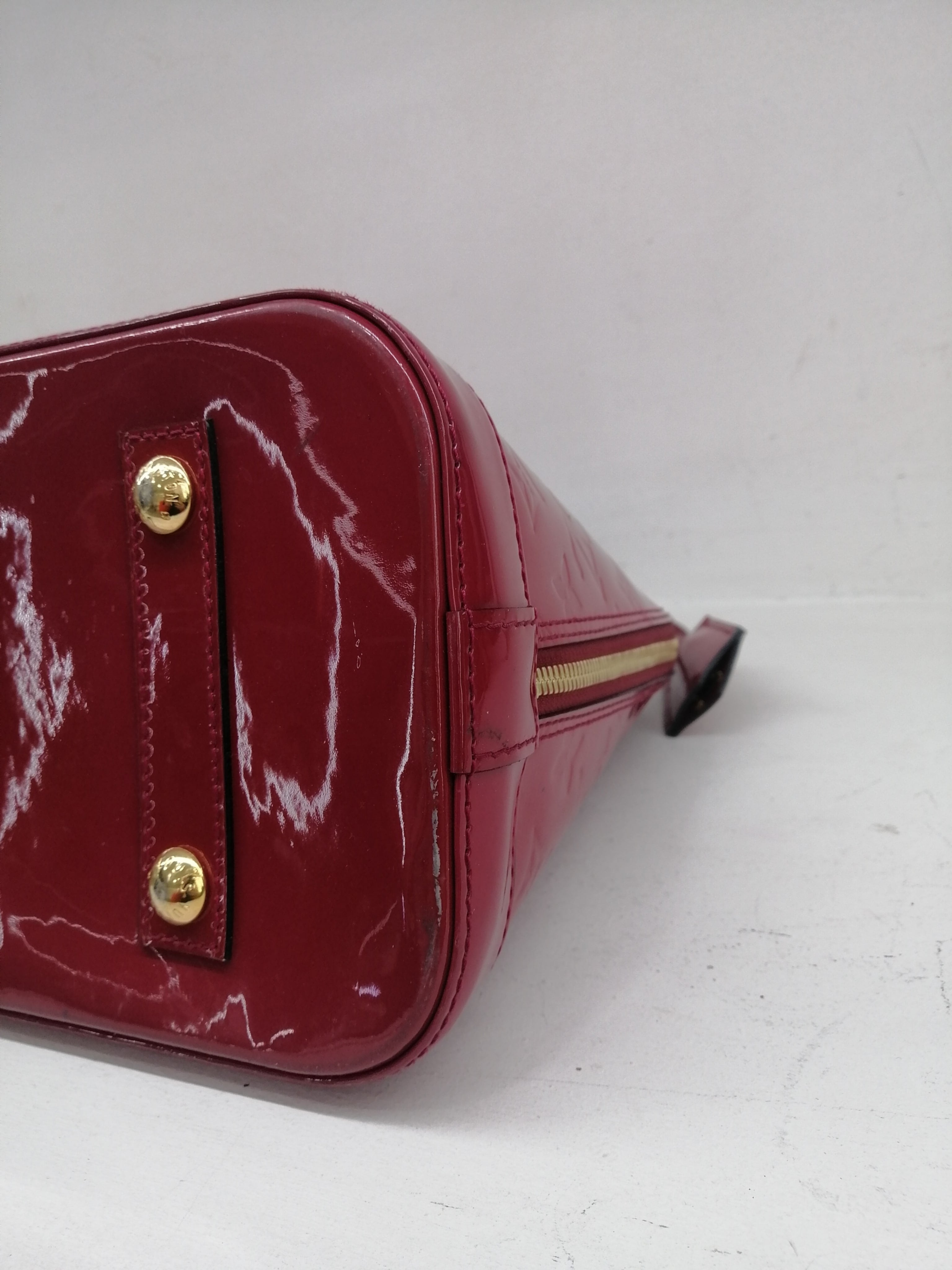 LOUIS VUITTON ALMA PM VERNIS