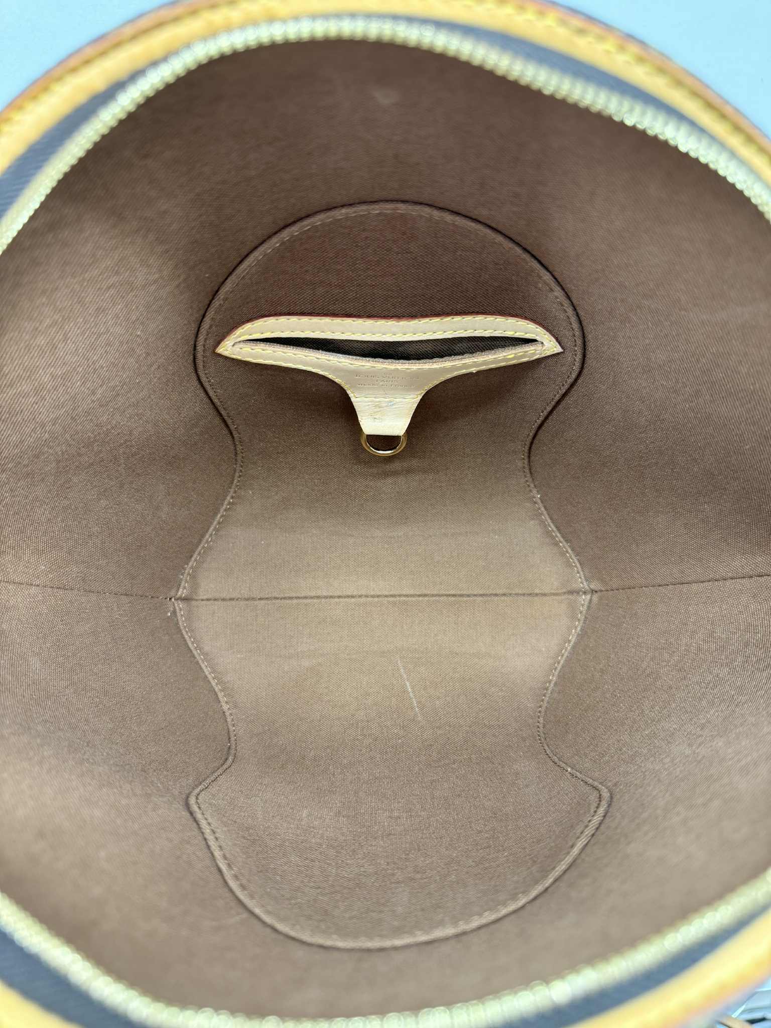 LOUIS VUITTON ELLIPSE PM