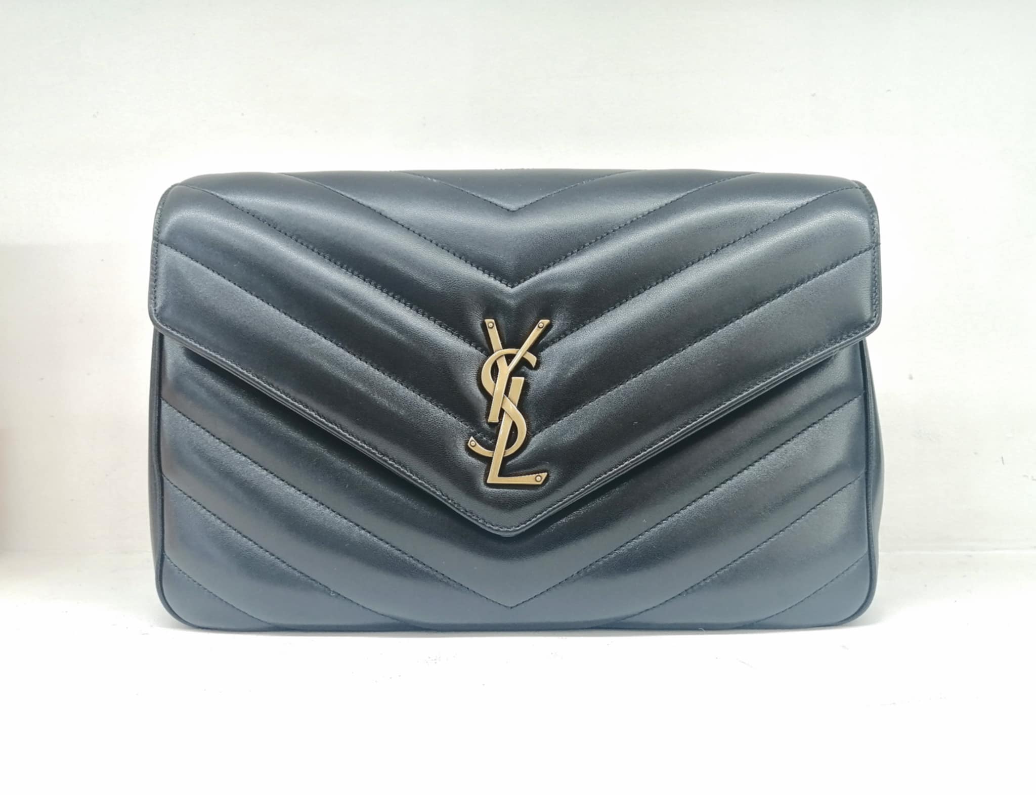YSL LOULOU LARGE BLACK
