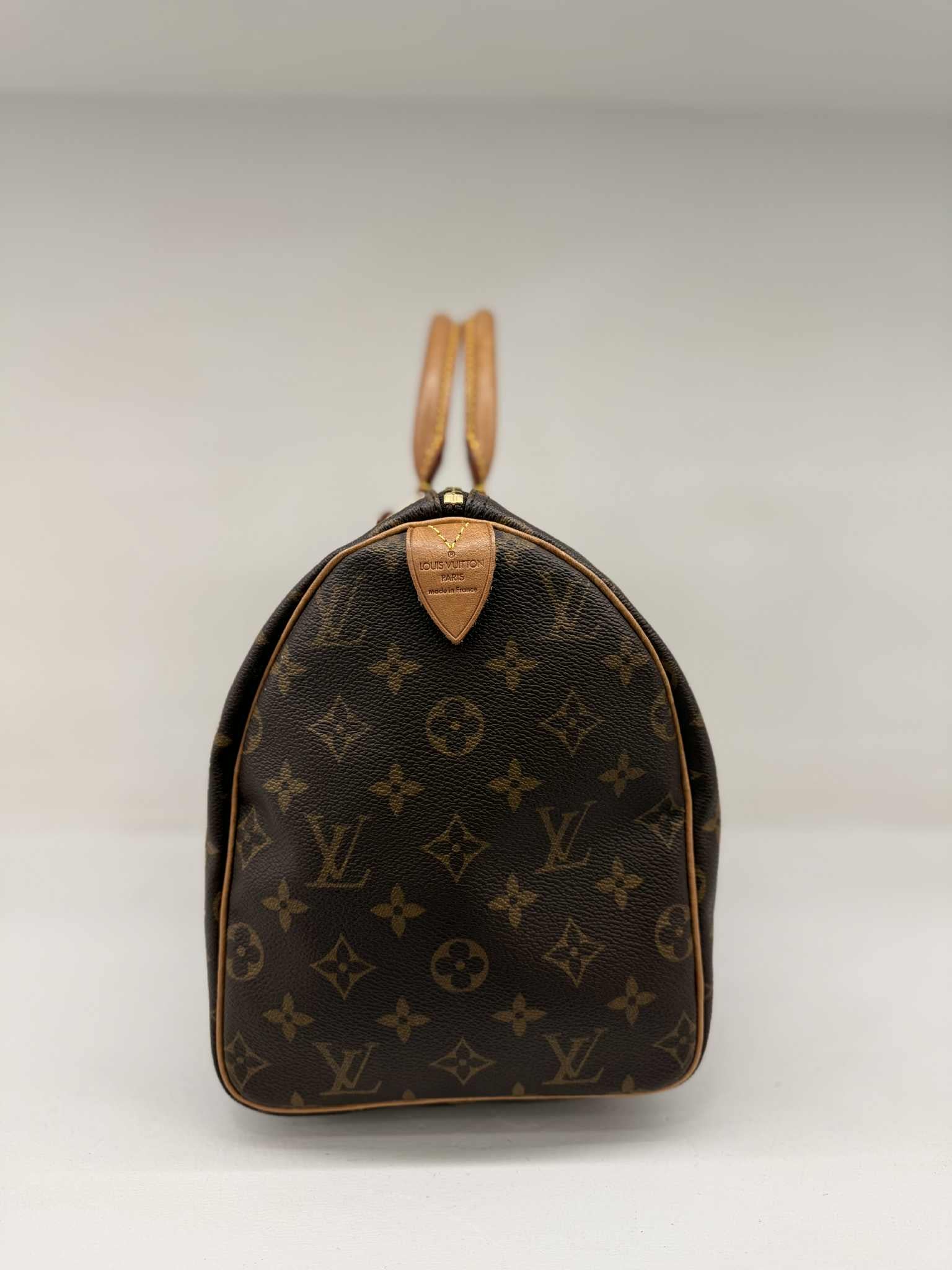Louis Vuitton SPEEDY 30