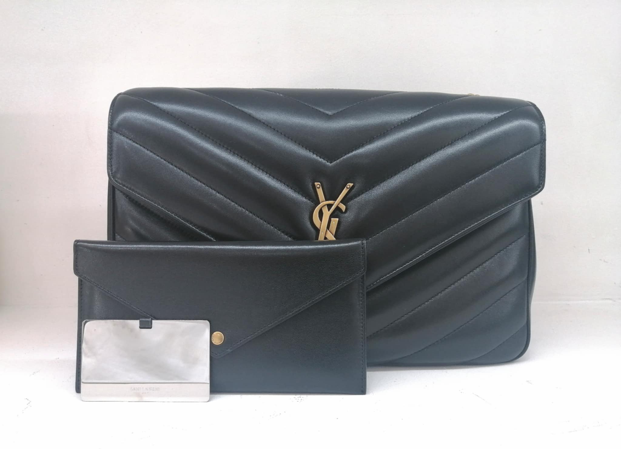 YSL LOULOU LARGE BLACK