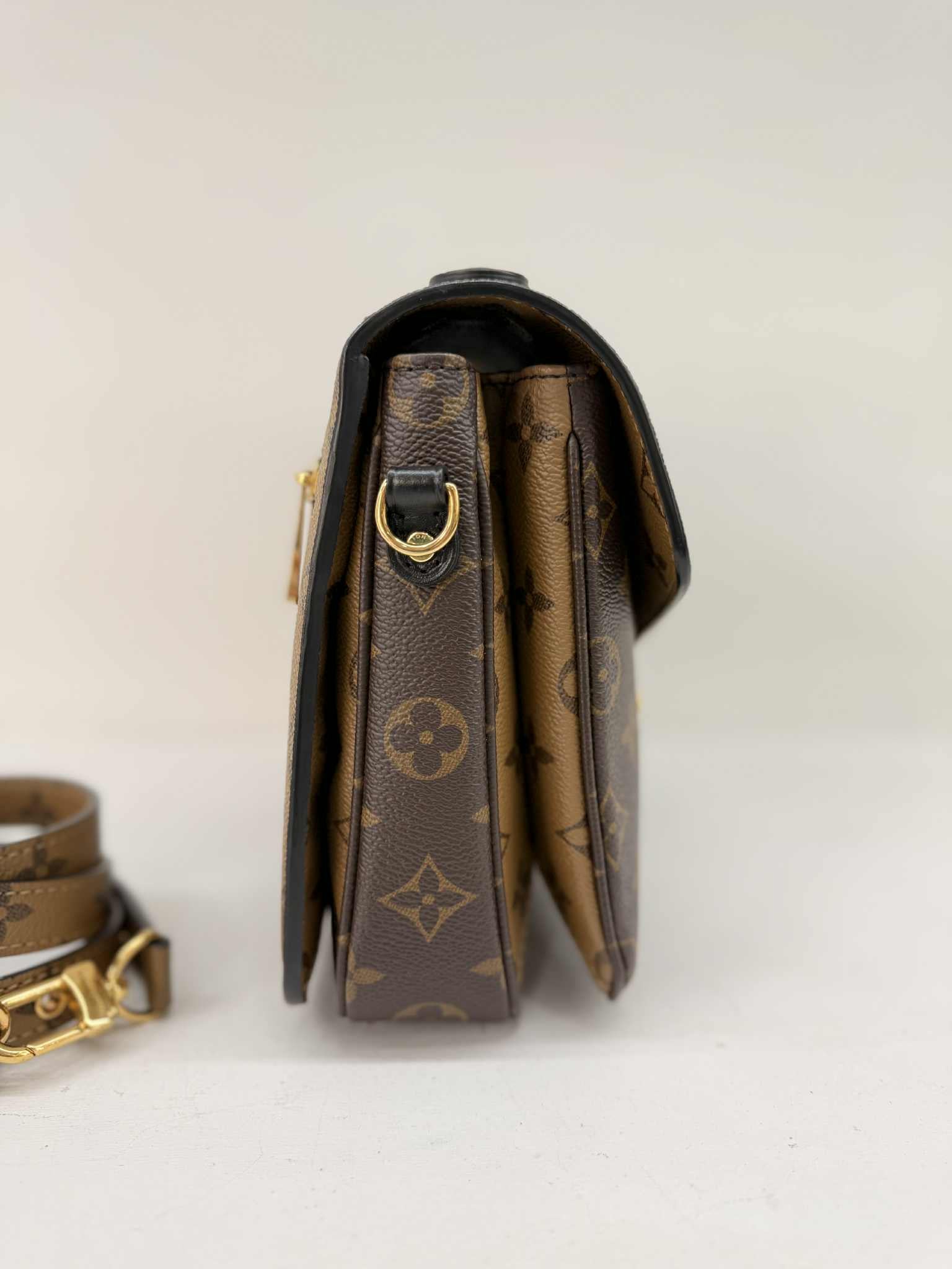 Louis Vuitton Metis REVERSE