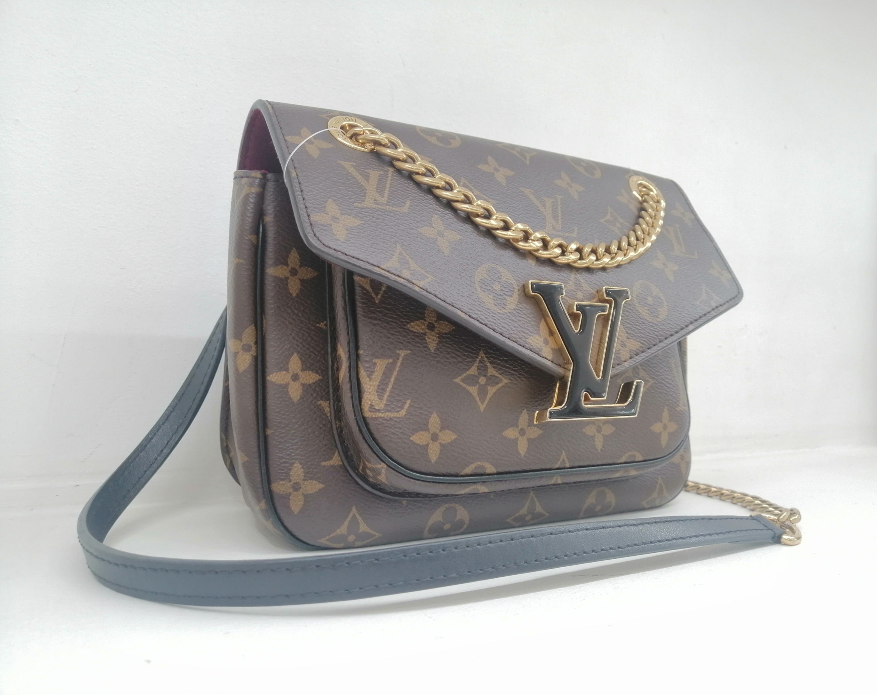 LOUIS VUITTON PASSY
