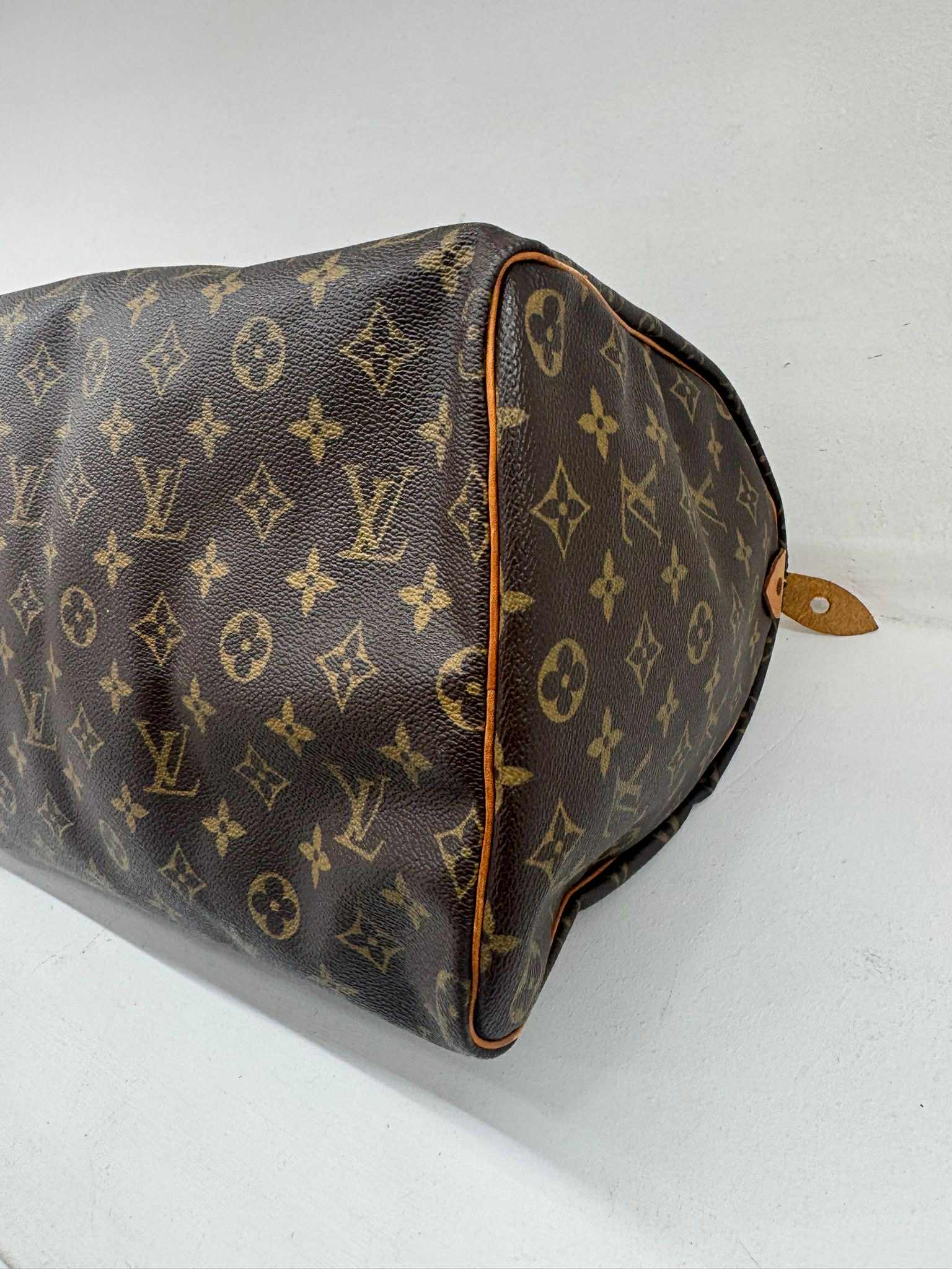 Louis Vuitton SPEEDY 40