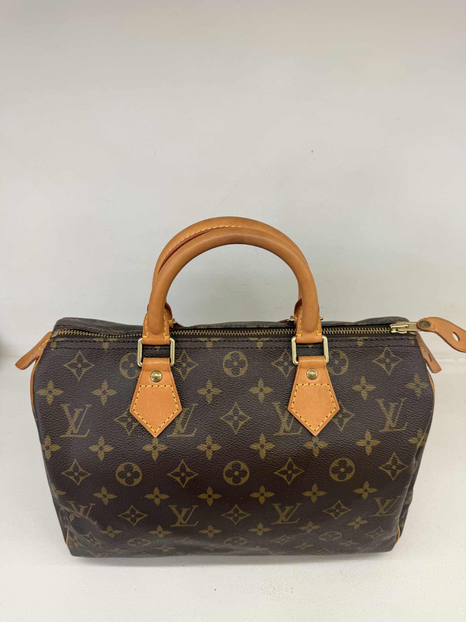 LOUIS VUITTON SPEEDY 30