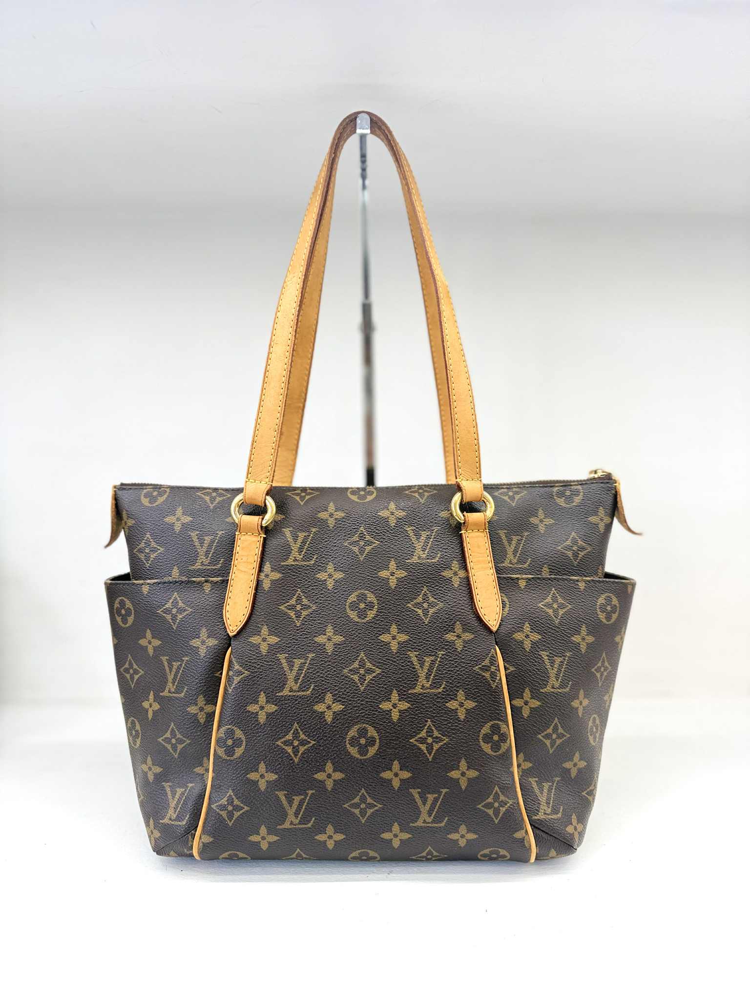 Louis Vuitton TOTALY PM