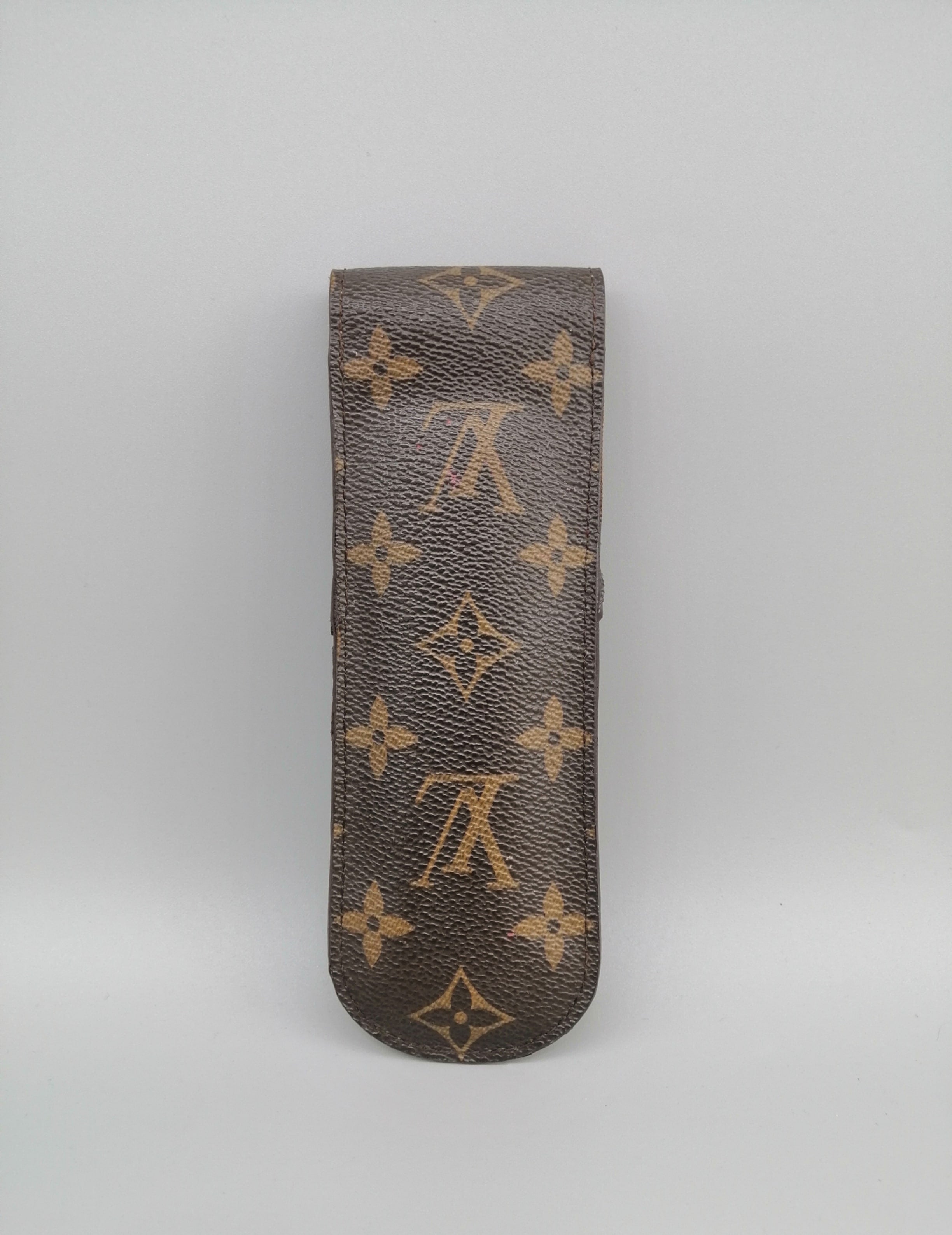 LOUIS VUITTON PORTAPENNE