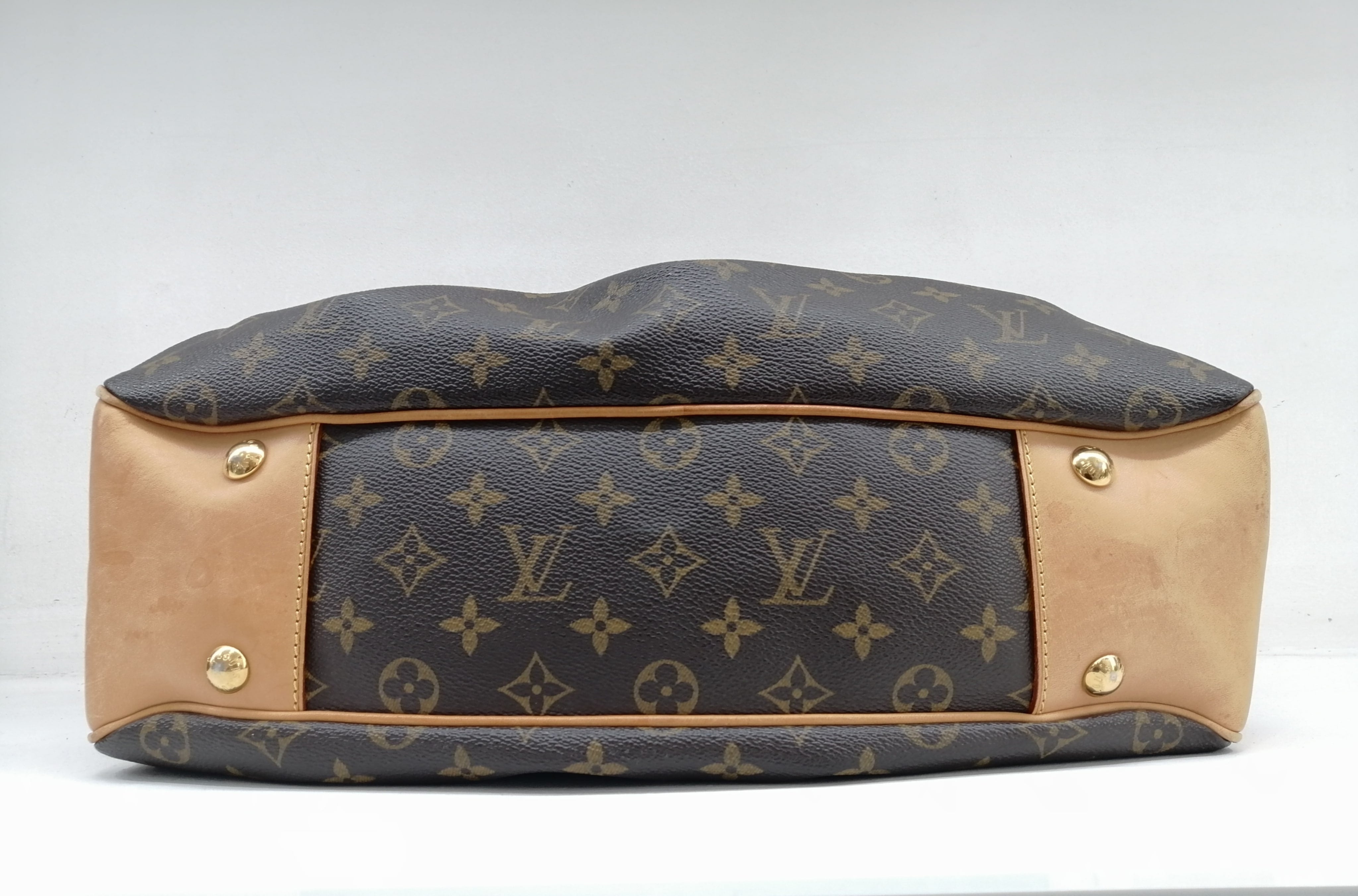 LOUIS VUITTON BOETIE MM
