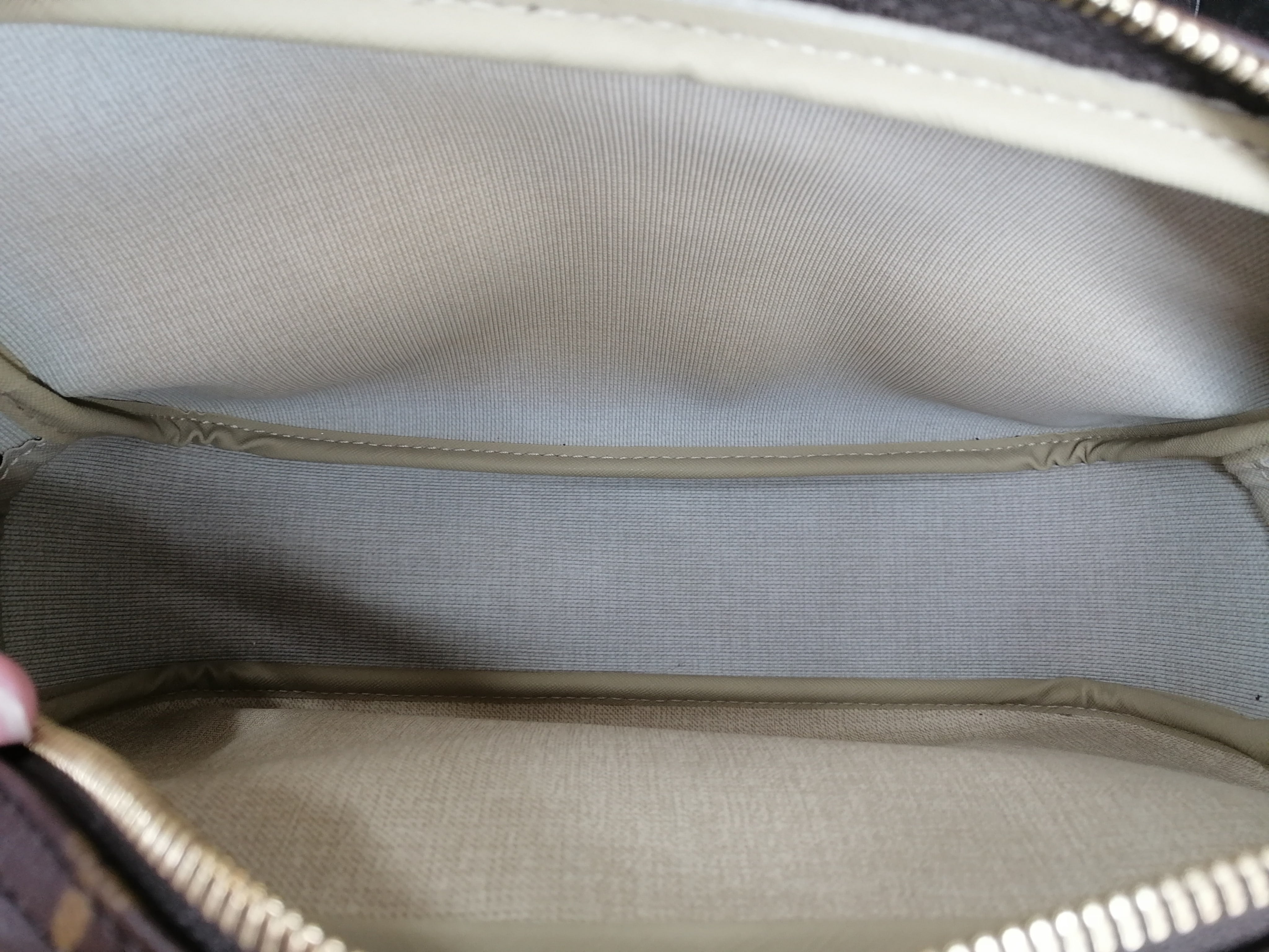 LOUIS VUITTON REPORTER PM