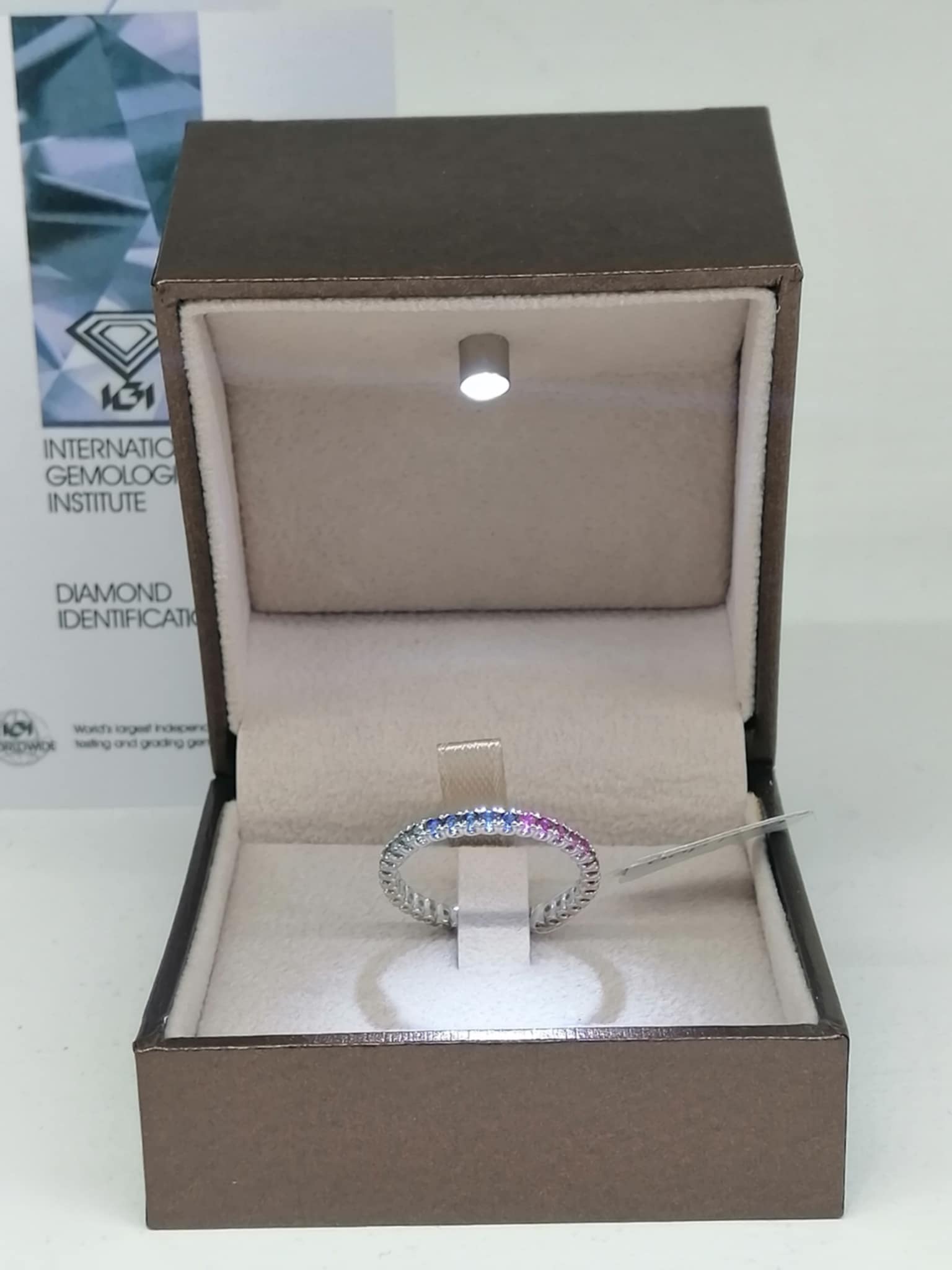 ANELLO VERETTA RAINBOW ZAFFIRI