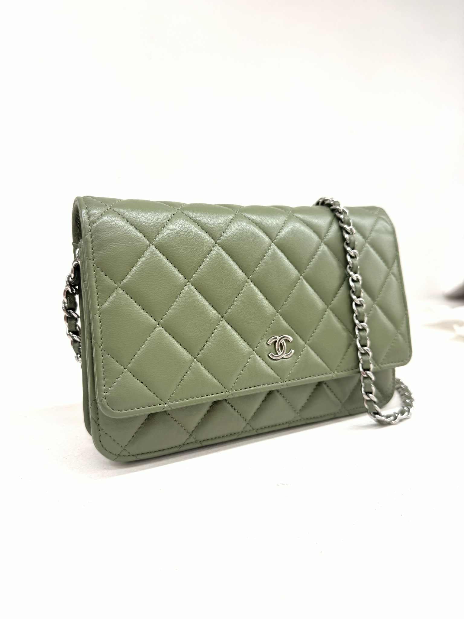 CHANEL WALLET CHAIN VERDE