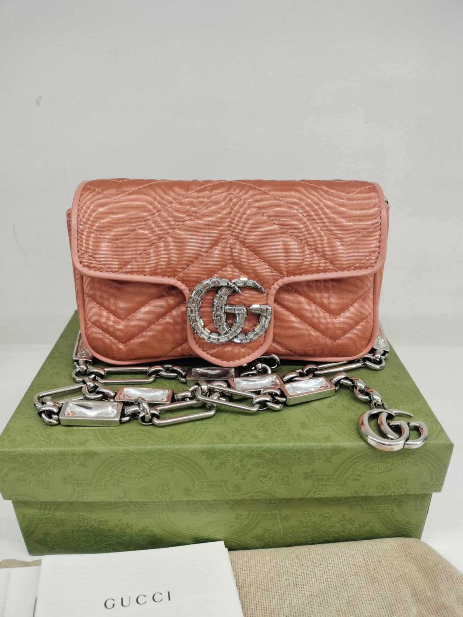 Gucci Crystal mini marmont
