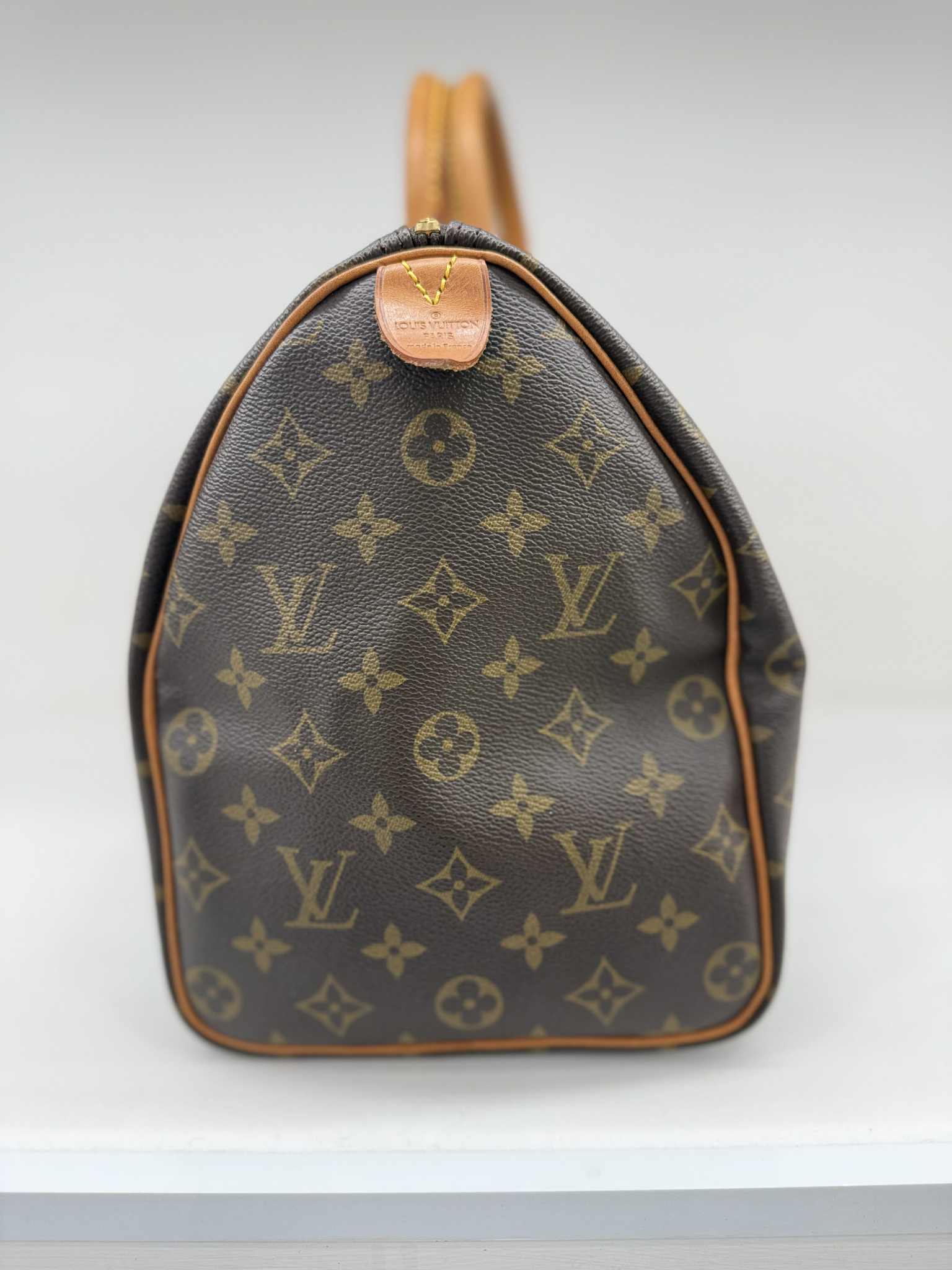 Louis Vuitton SPEEDY 35