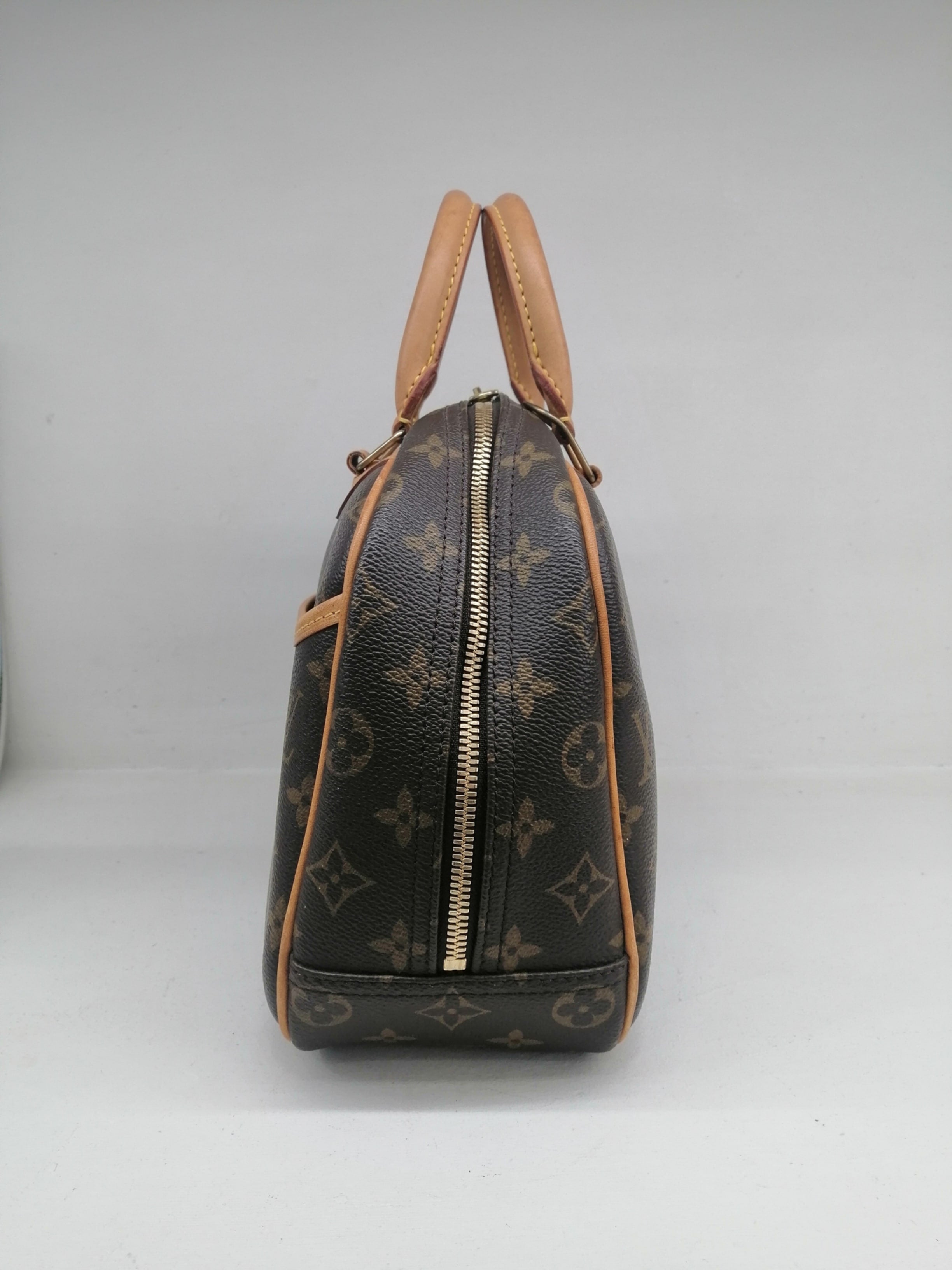 LOUIS VUITTON TROUVILLE