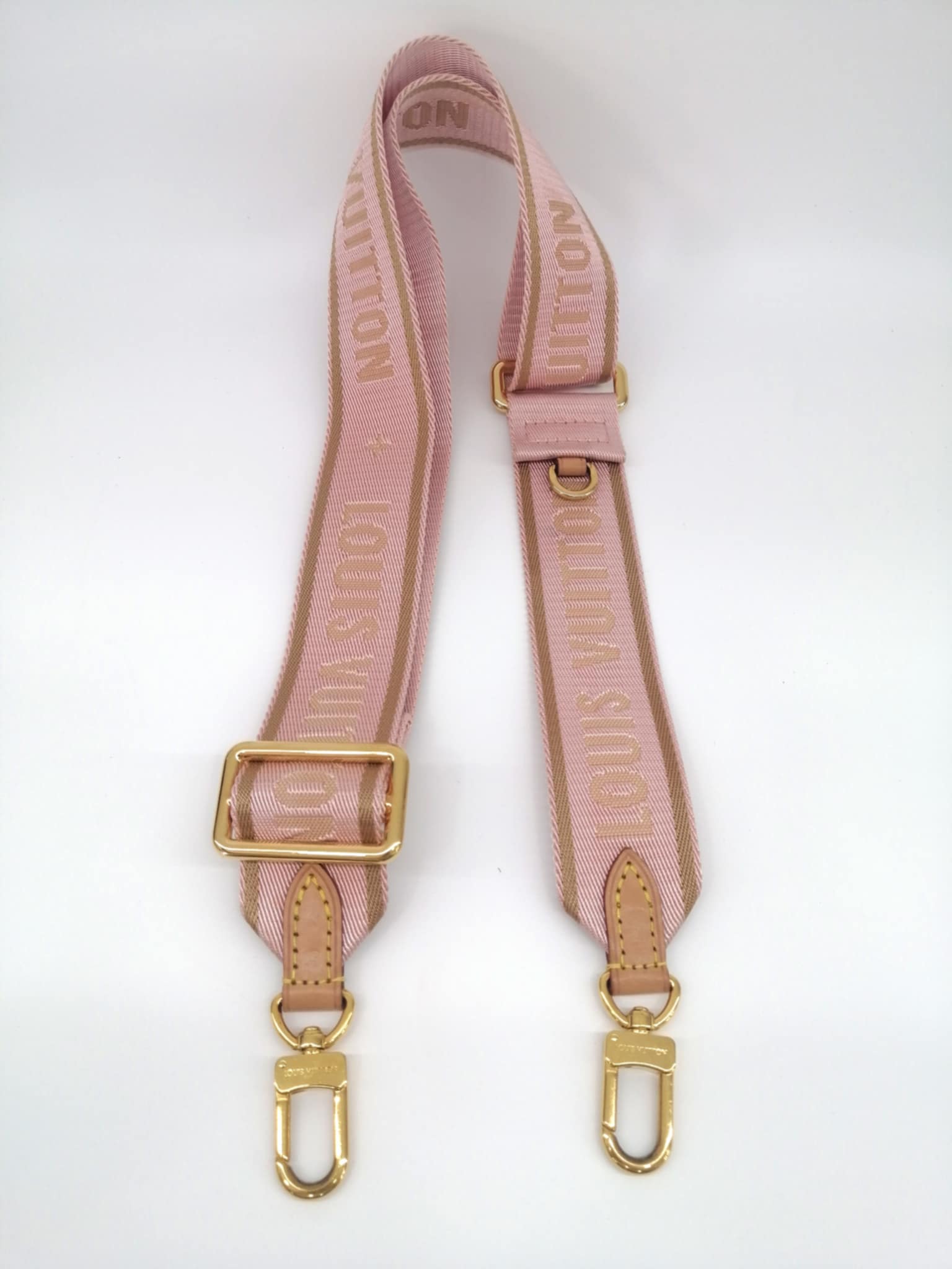 LOUIS VUITTON MULTI POCHETTE ACCESSOIRES T. ROSA