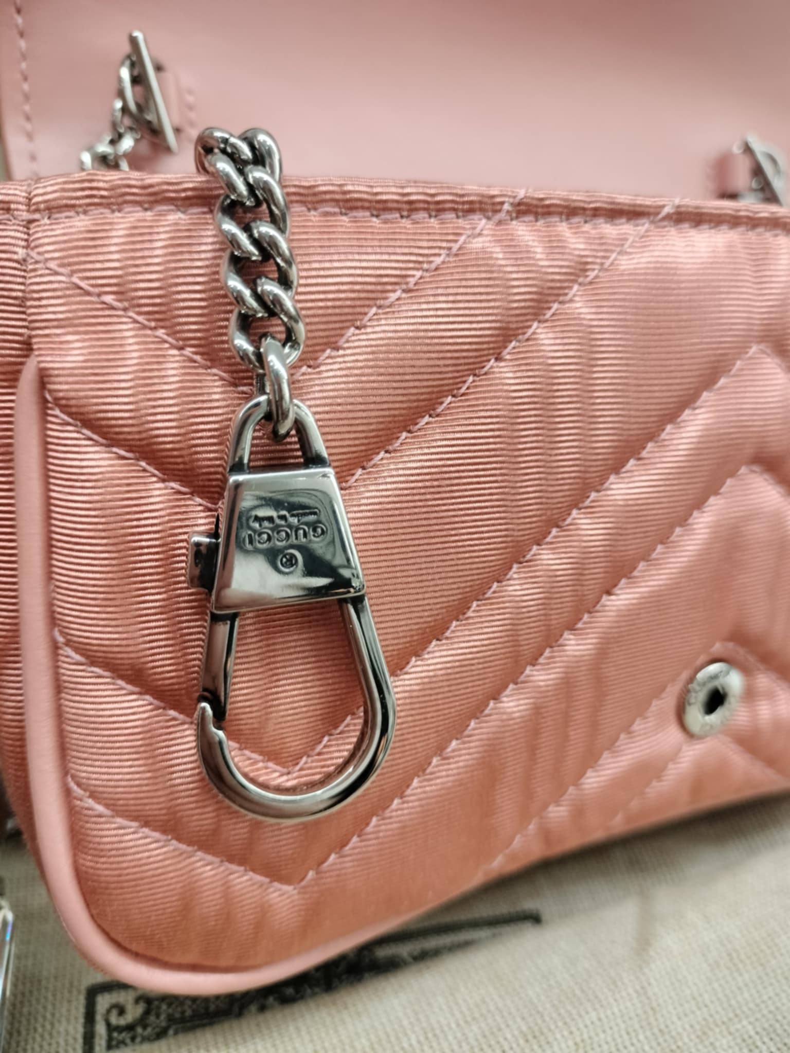 Gucci Crystal mini marmont