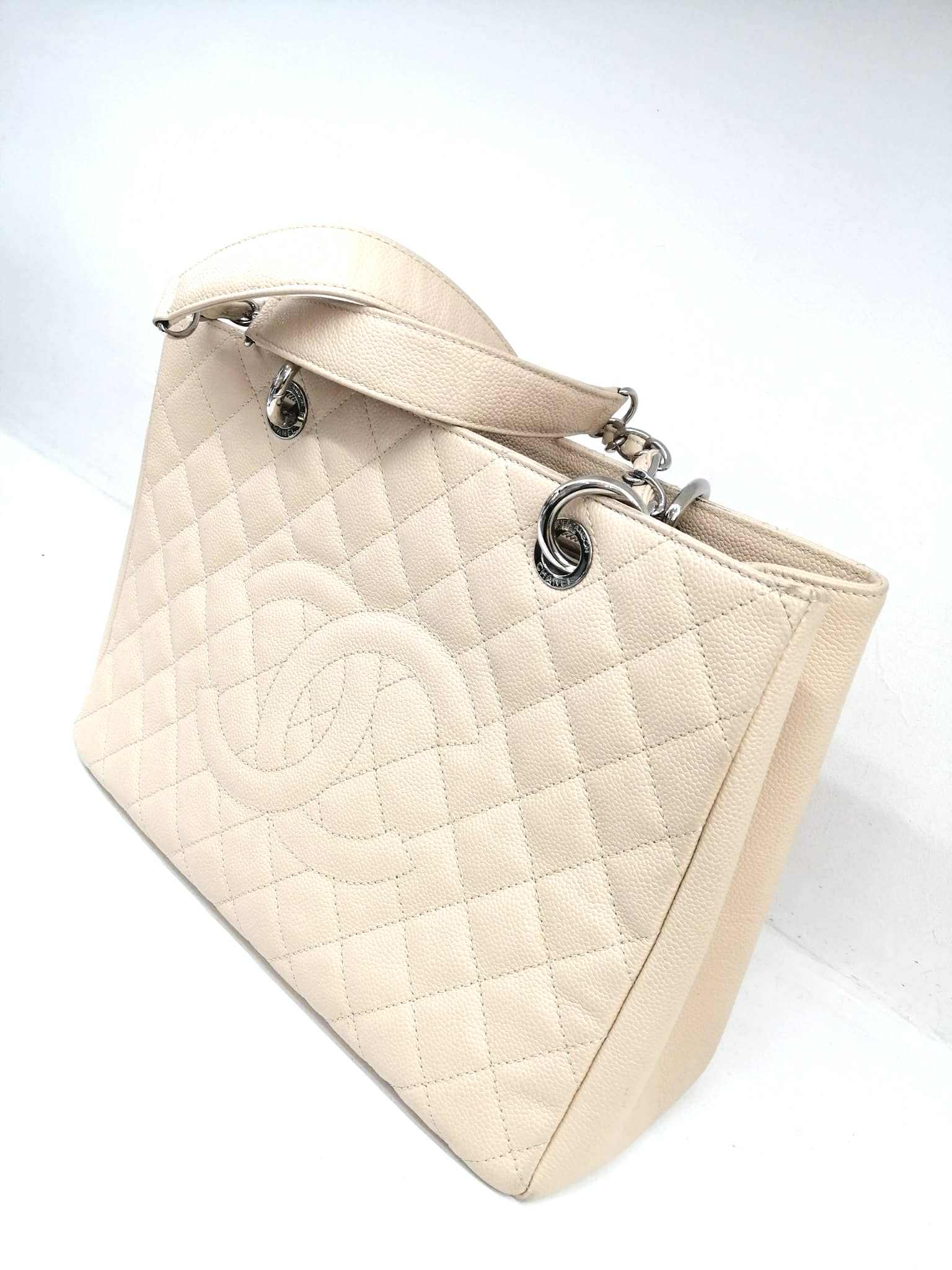 CHANEL GST CAVIAR