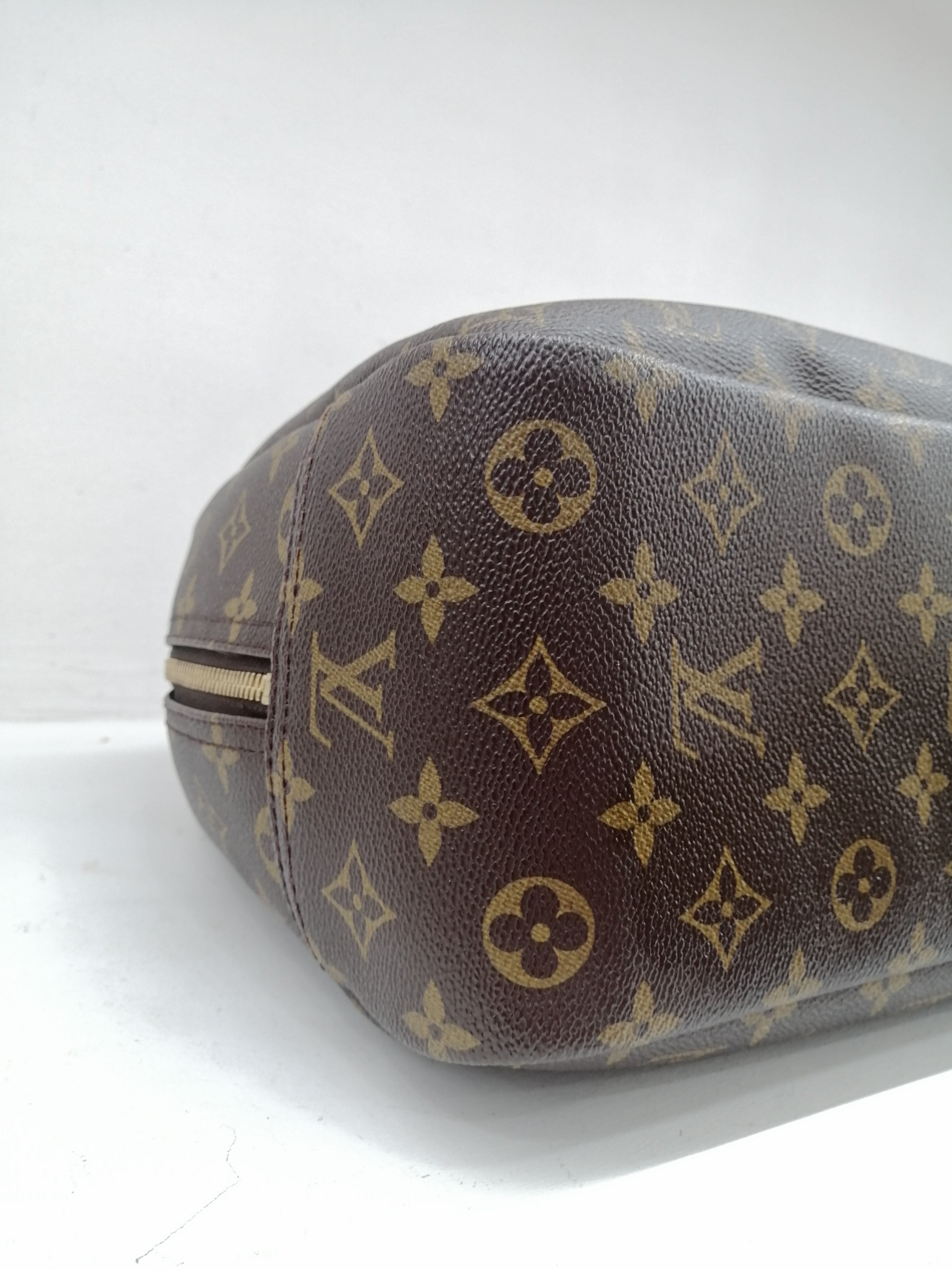 LOUIS VUITTON DEAUVILLE