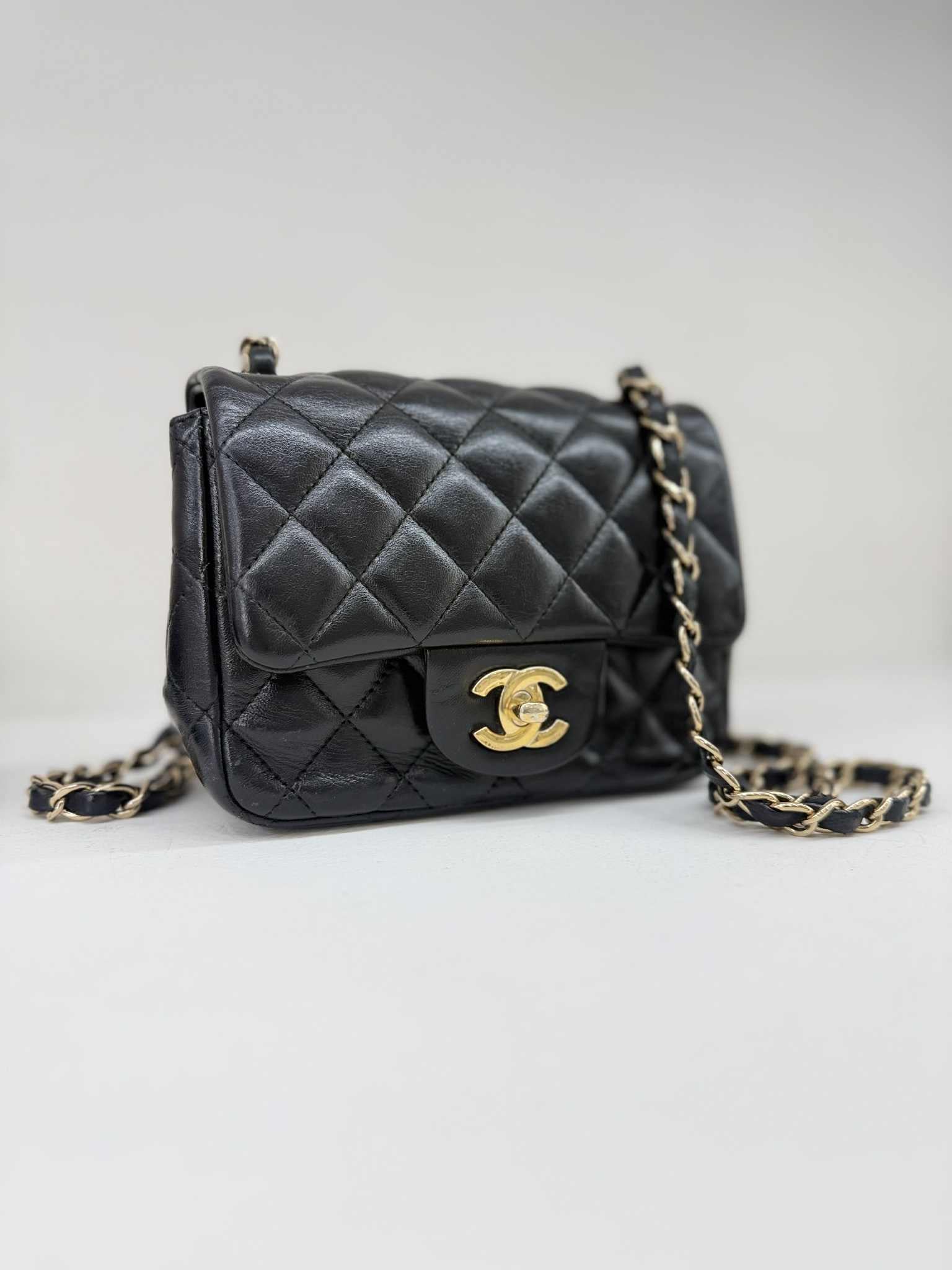 CHANEL TIMELESS MINI NERA