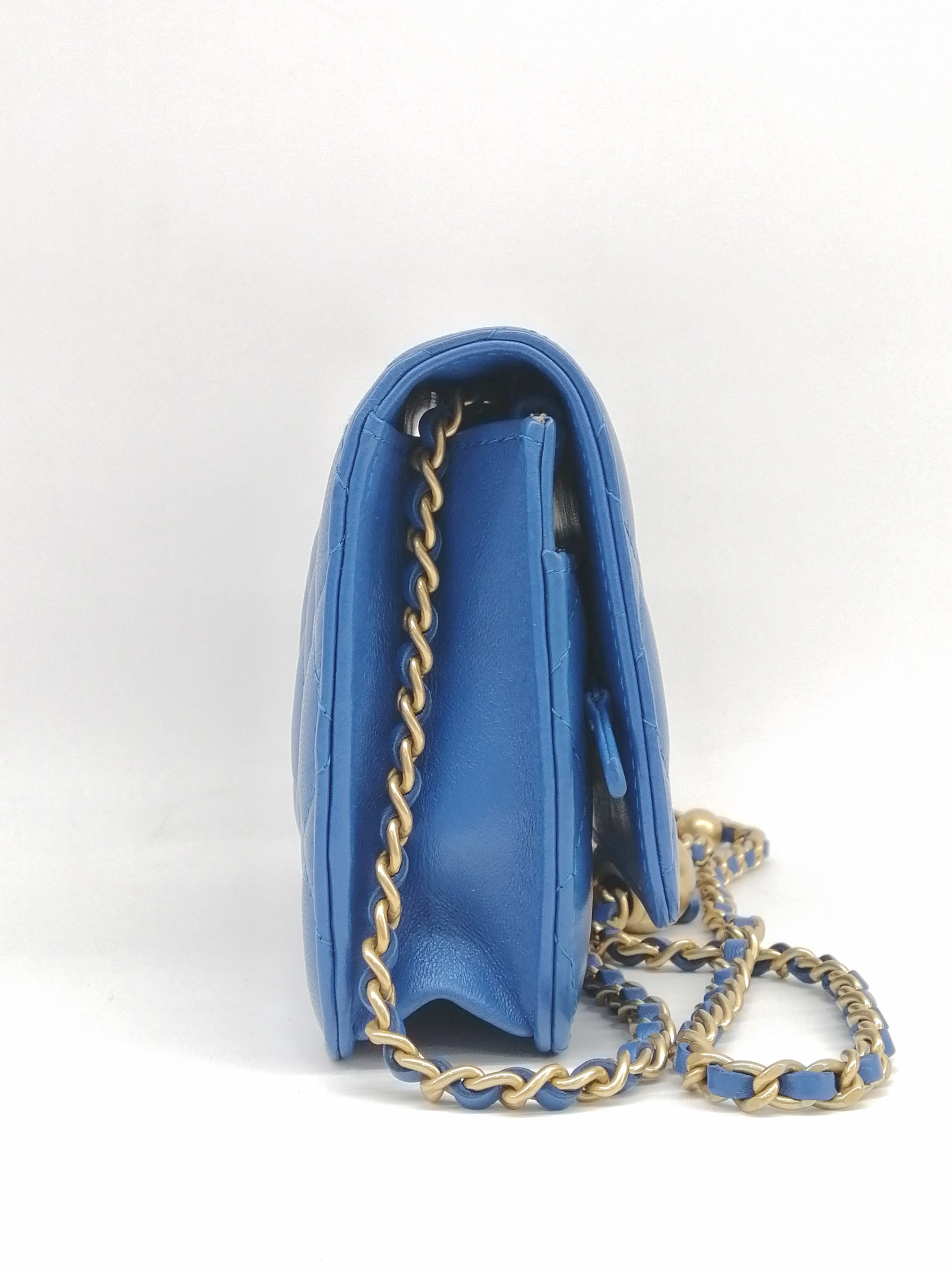 CHANEL WALLET CHAIN PEARL CRUSH