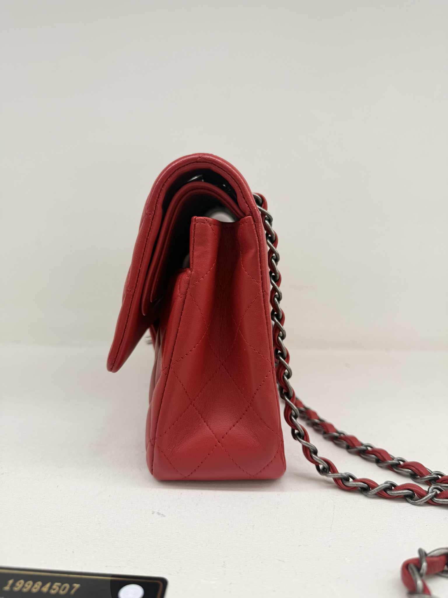 CHANEL TIMELESS CLASSIC RED