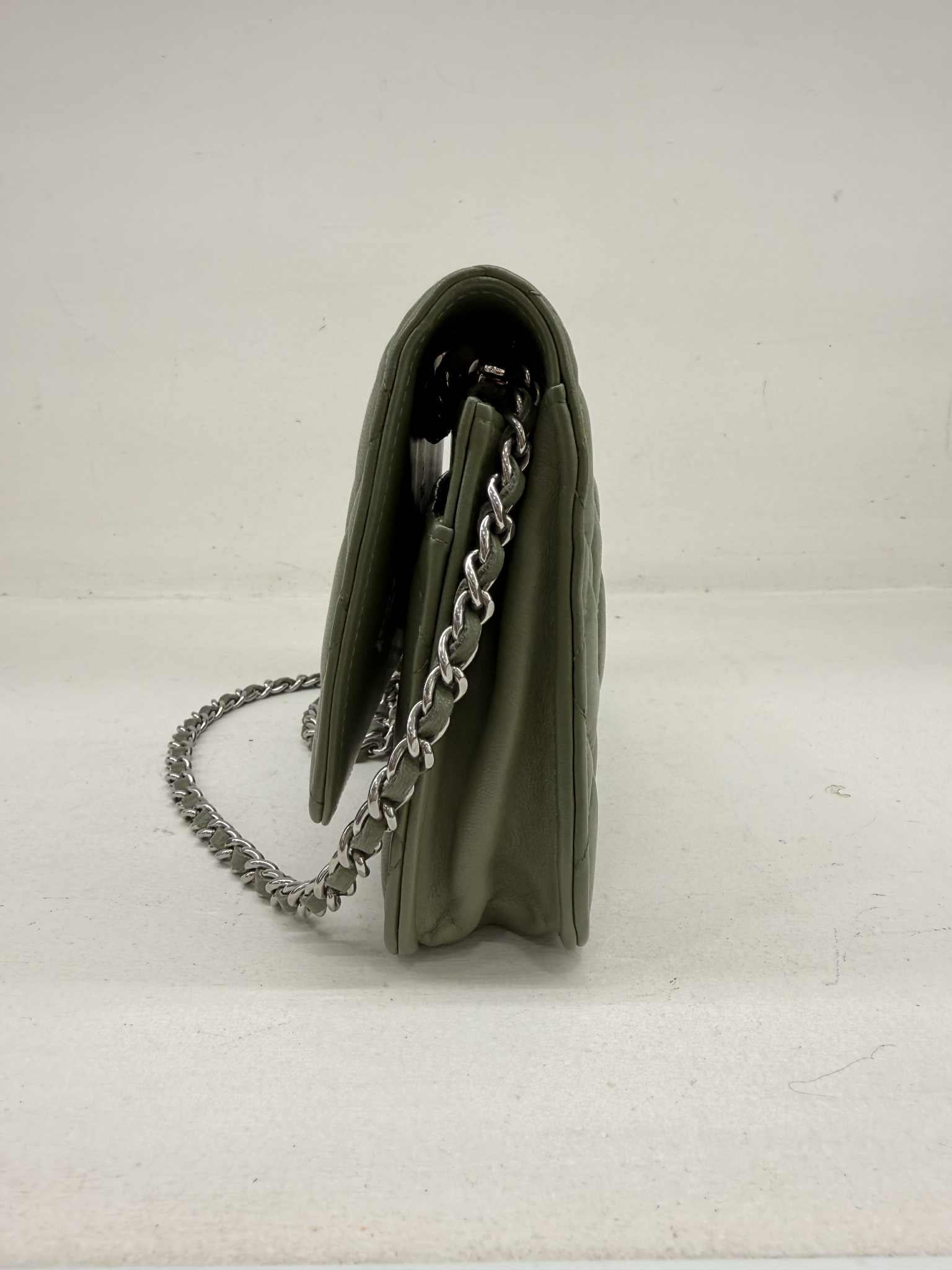 CHANEL WALLET CHAIN VERDE