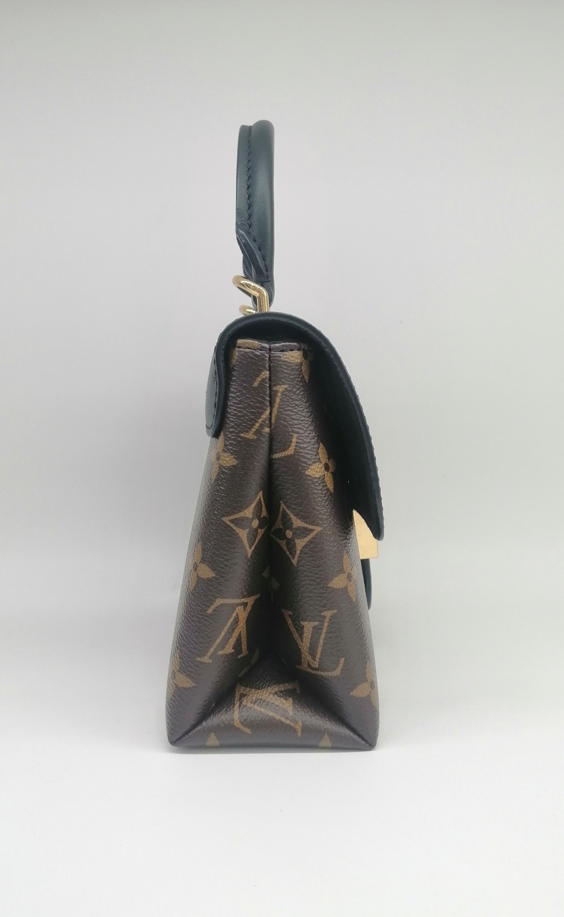 LOUIS VUITTON LOCKY BB